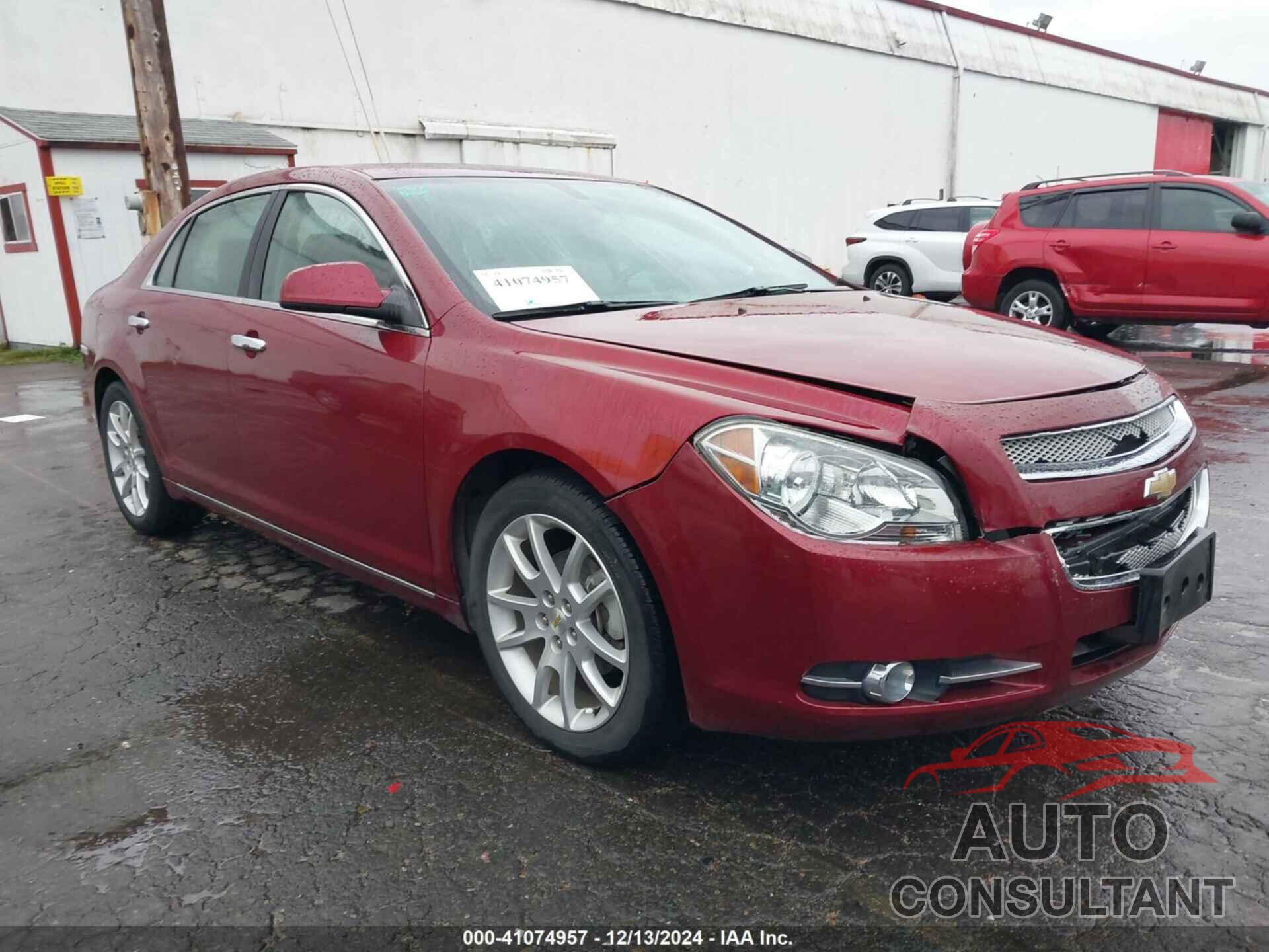 CHEVROLET MALIBU 2011 - 1G1ZE5E16BF124032