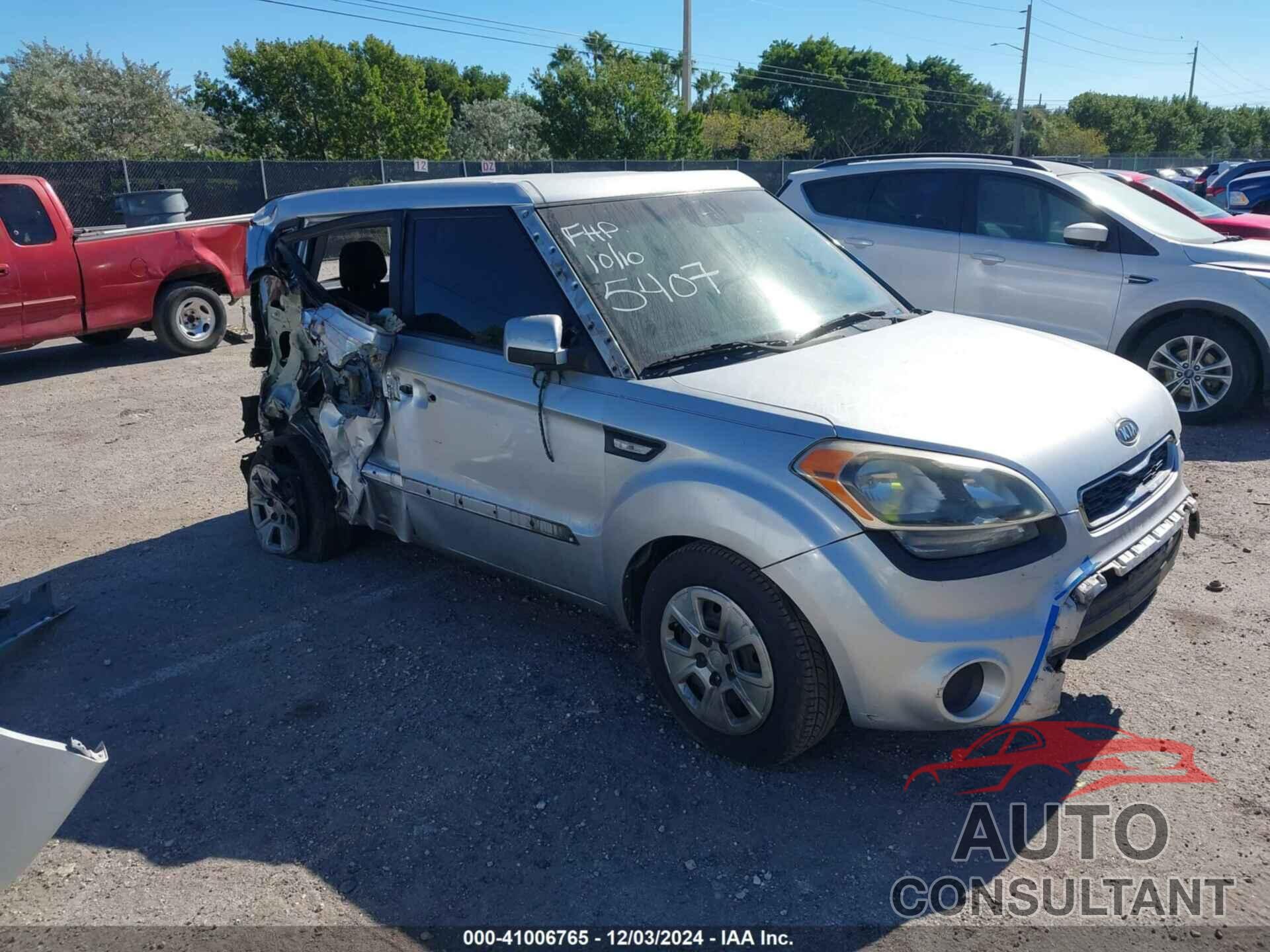 KIA SOUL 2012 - KNDJT2A5XC7445407