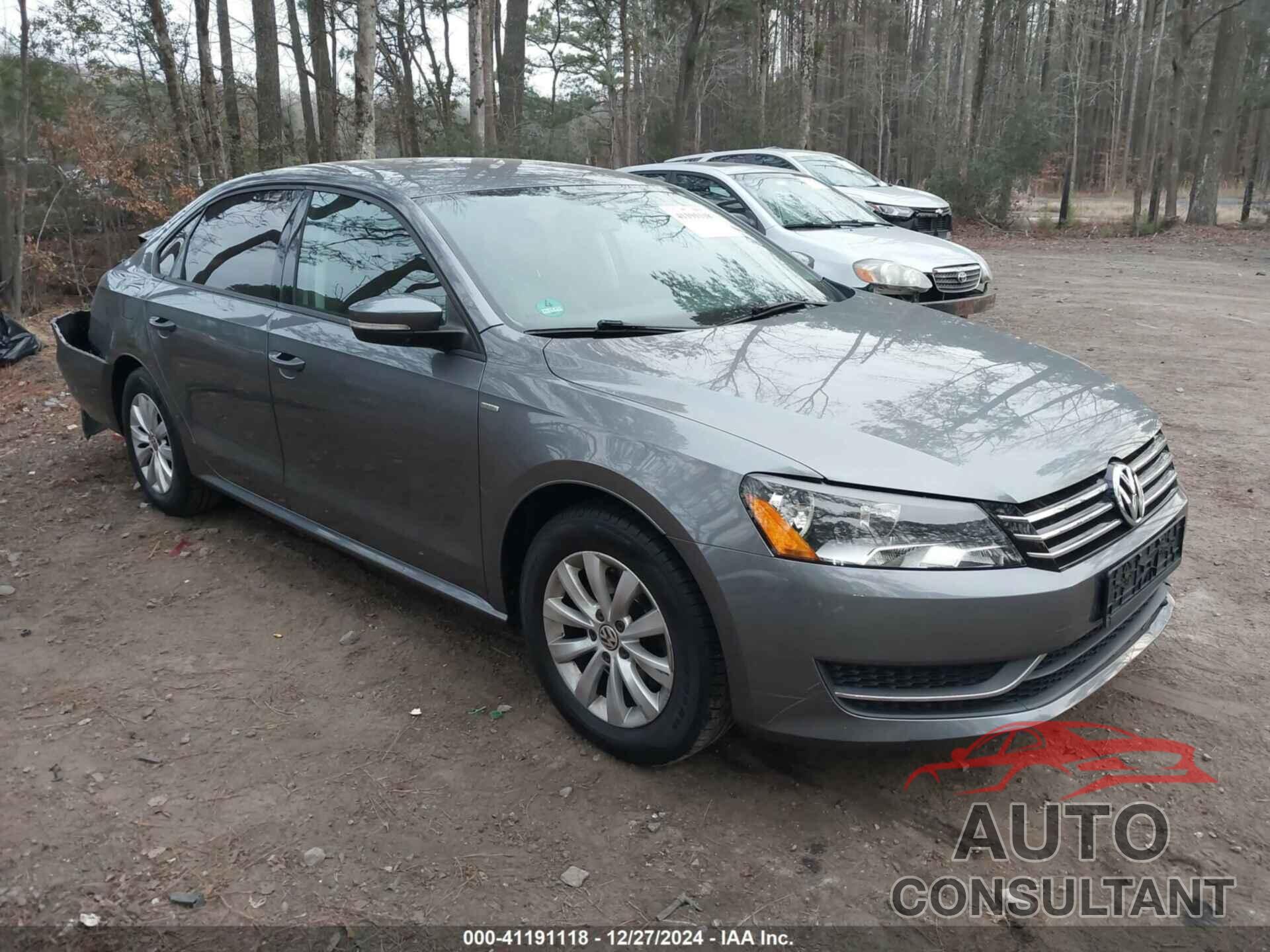 VOLKSWAGEN PASSAT 2015 - 1VWAS7A38FC043652