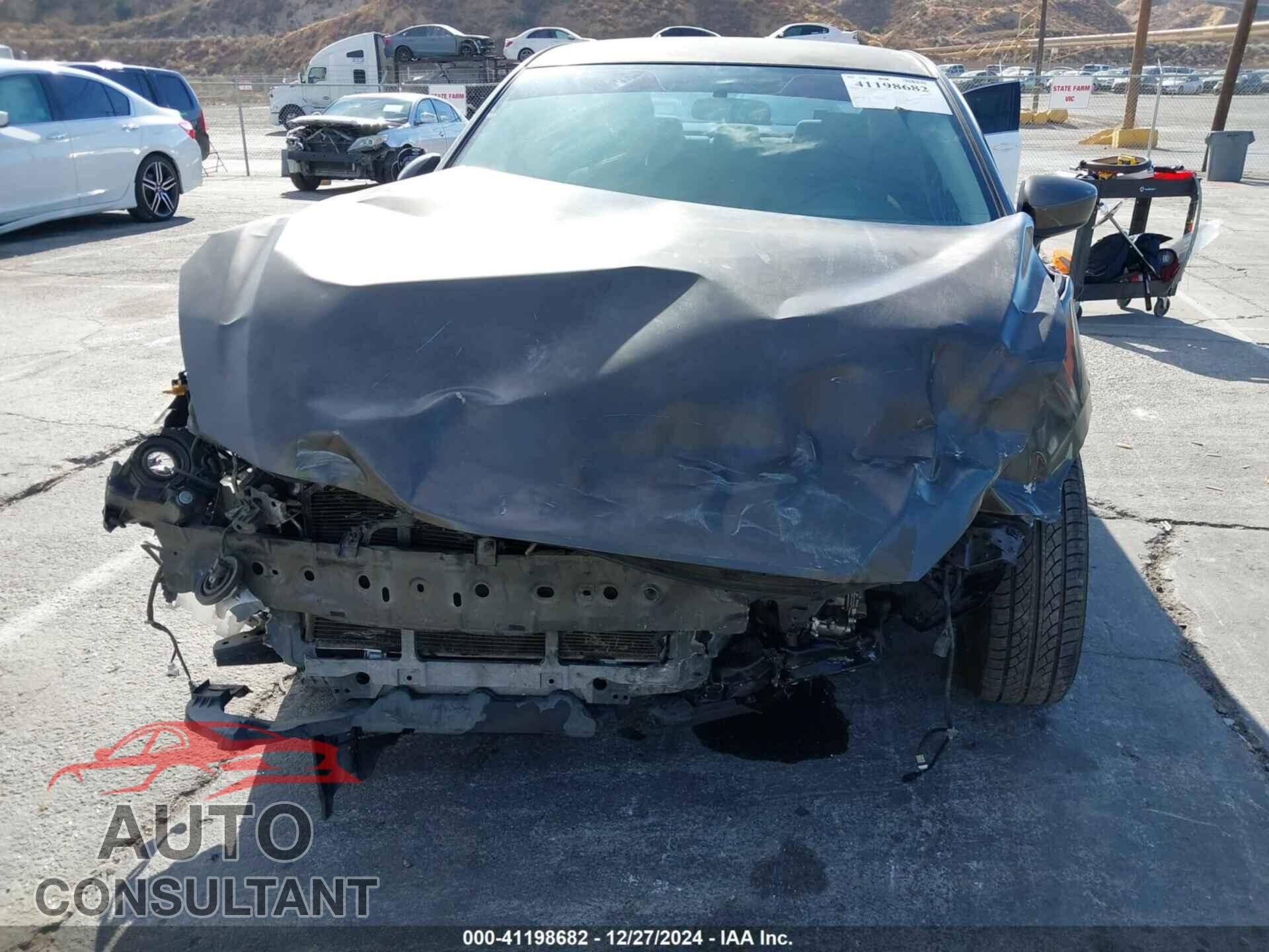 MAZDA MAZDA3 2014 - JM1BM1V72E1111885