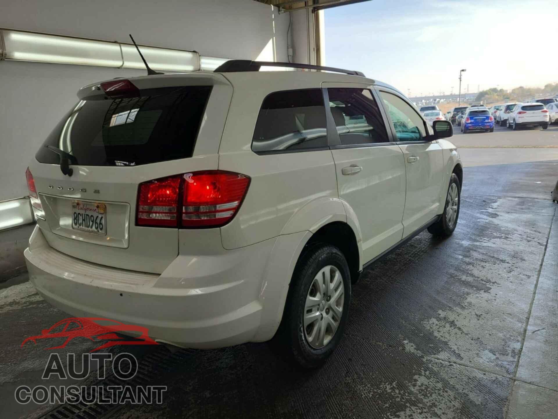 DODGE JOURNEY 2017 - 3C4PDCAB0HT700832