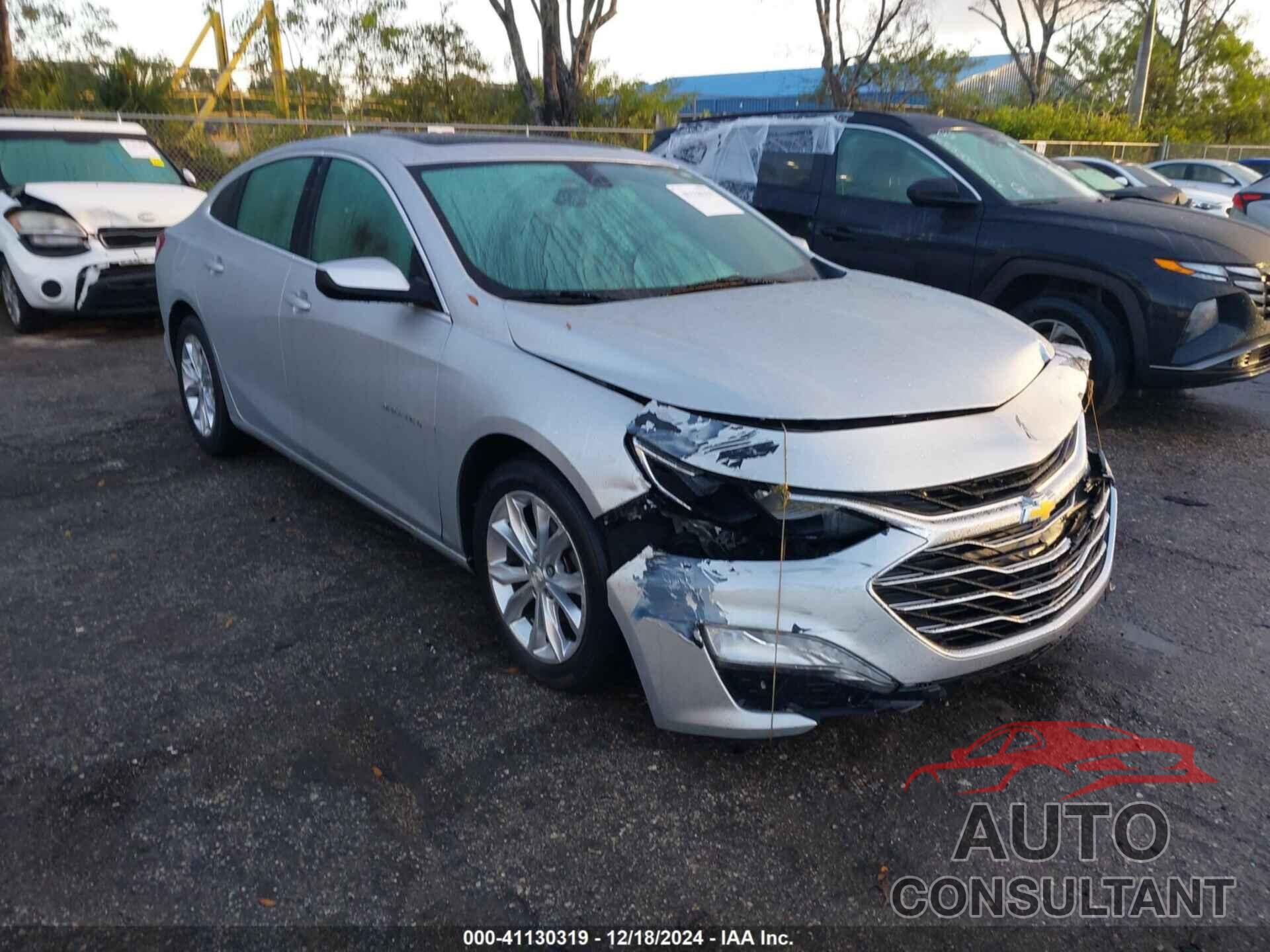 CHEVROLET MALIBU 2020 - 1G1ZD5ST3LF103472