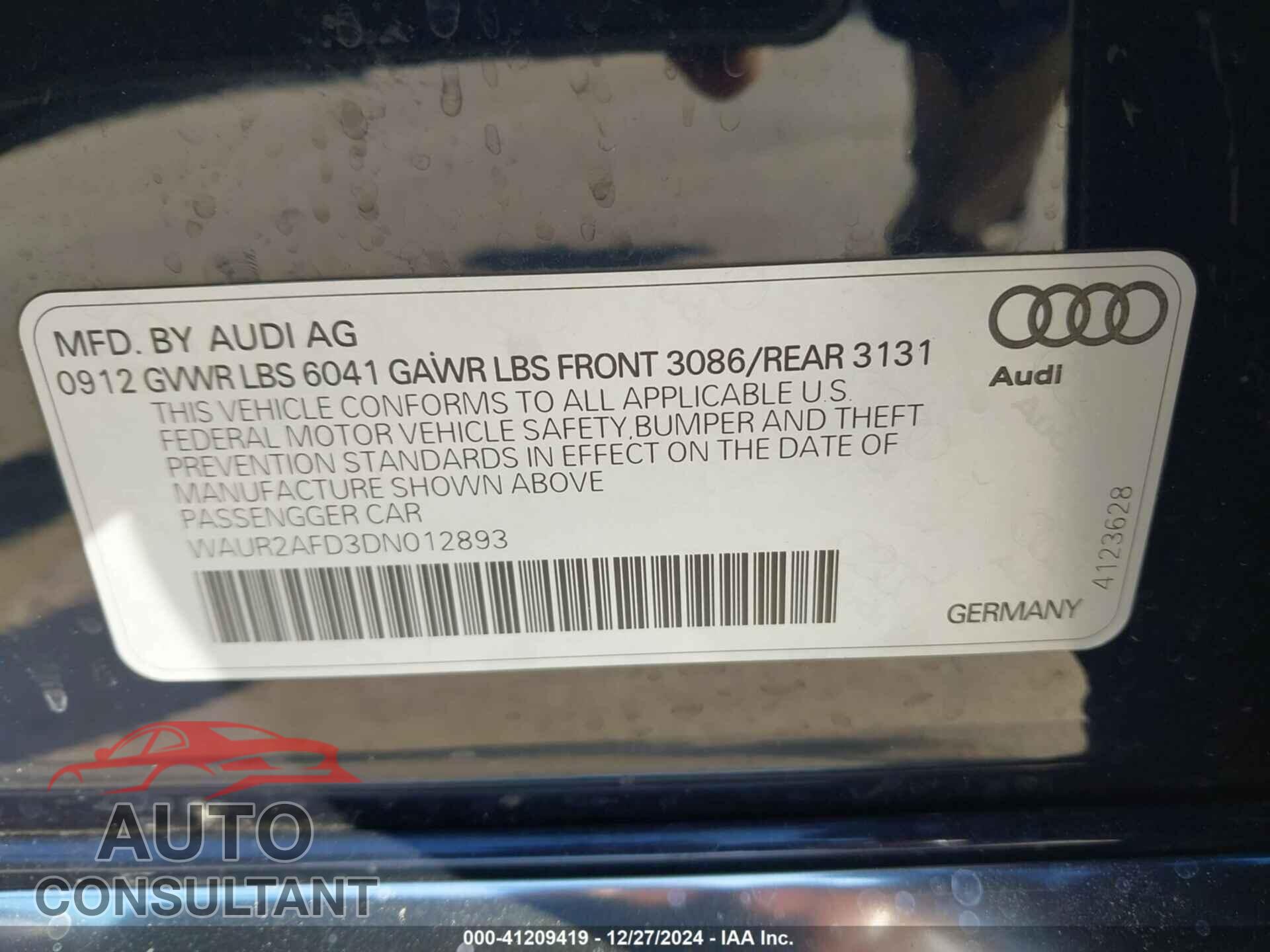 AUDI A8 L 2013 - WAUR2AFD3DN012893