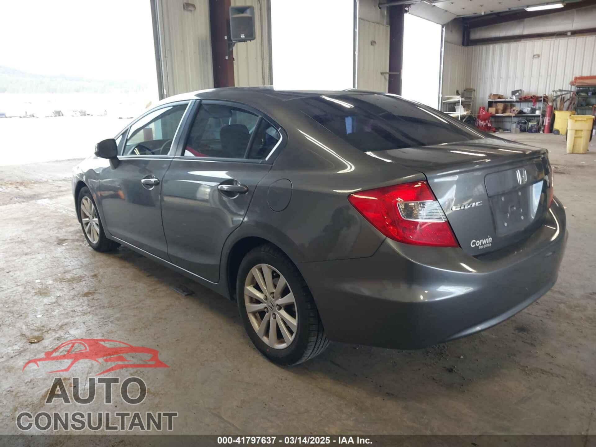 HONDA CIVIC 2012 - 2HGFB2F94CH576908