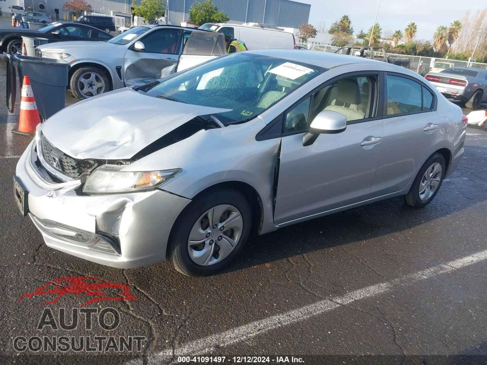 HONDA CIVIC 2013 - 19XFB2F55DE224347