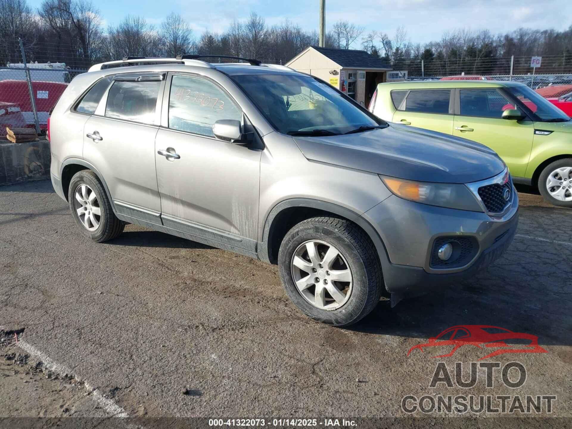 KIA SORENTO 2012 - 5XYKT3A63CG215147