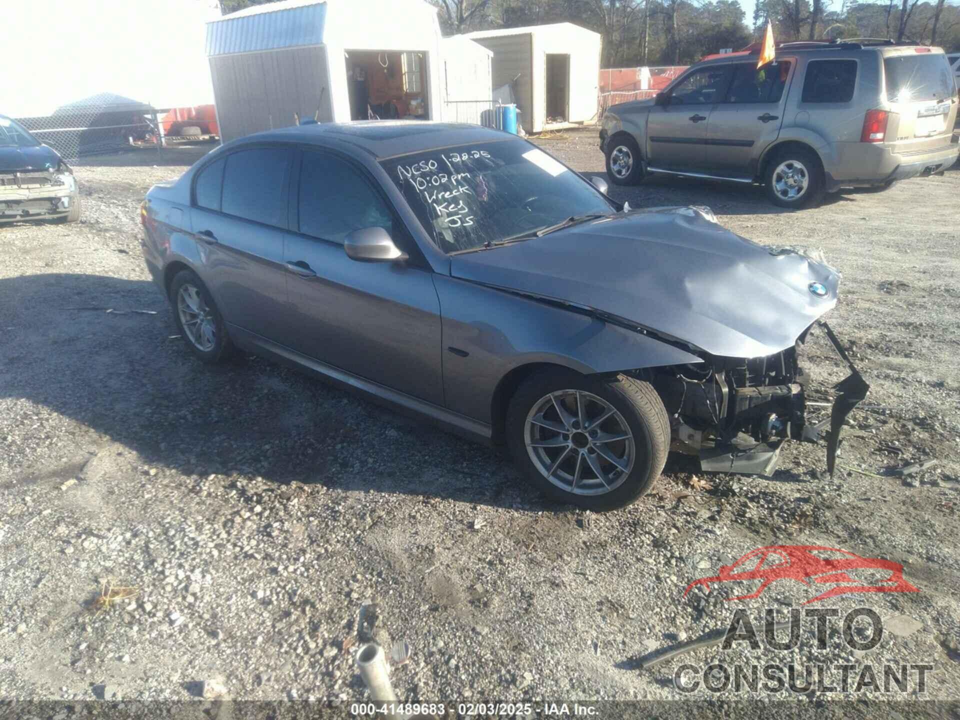 BMW 328I 2010 - WBAPH7G58ANM49011