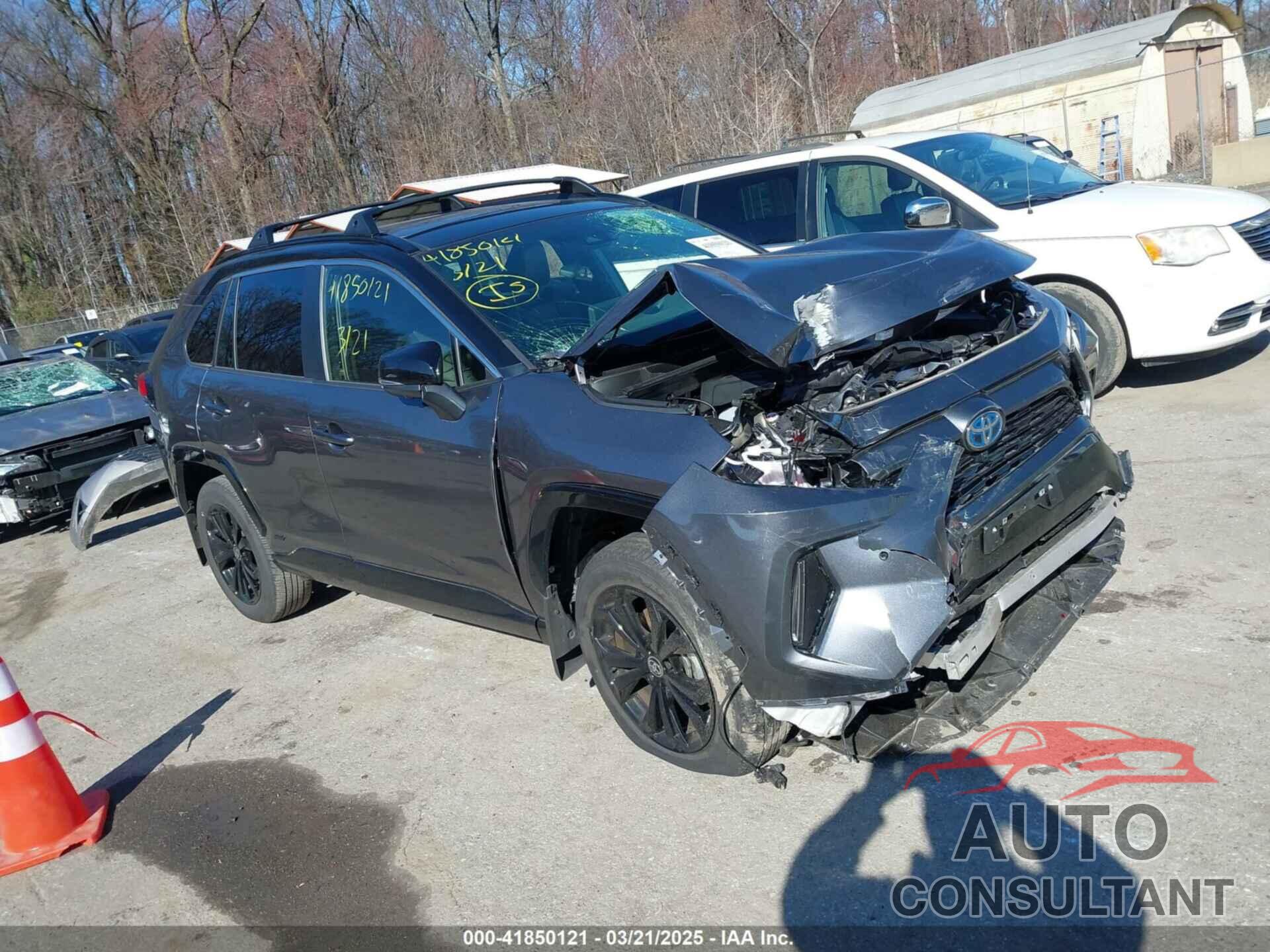 TOYOTA RAV4 HYBRID 2024 - JTME6RFV5RD555138