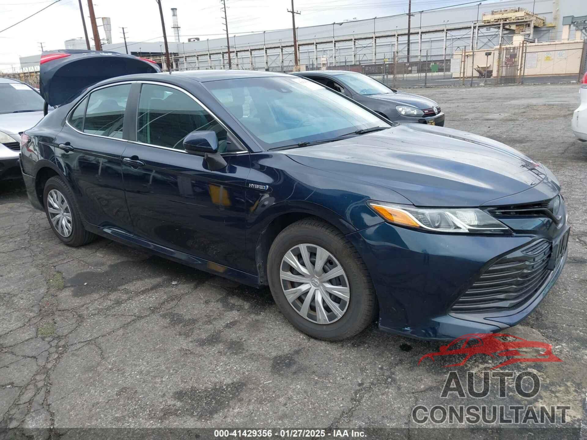 TOYOTA CAMRY HYBRID 2018 - 4T1B31HK1JU500573