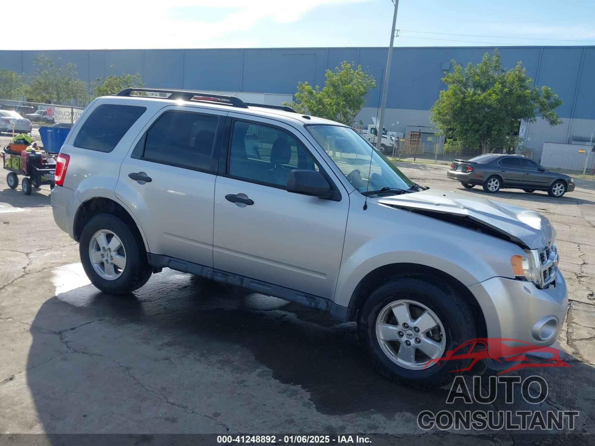 FORD ESCAPE 2012 - 1FMCU9D78CKA77877