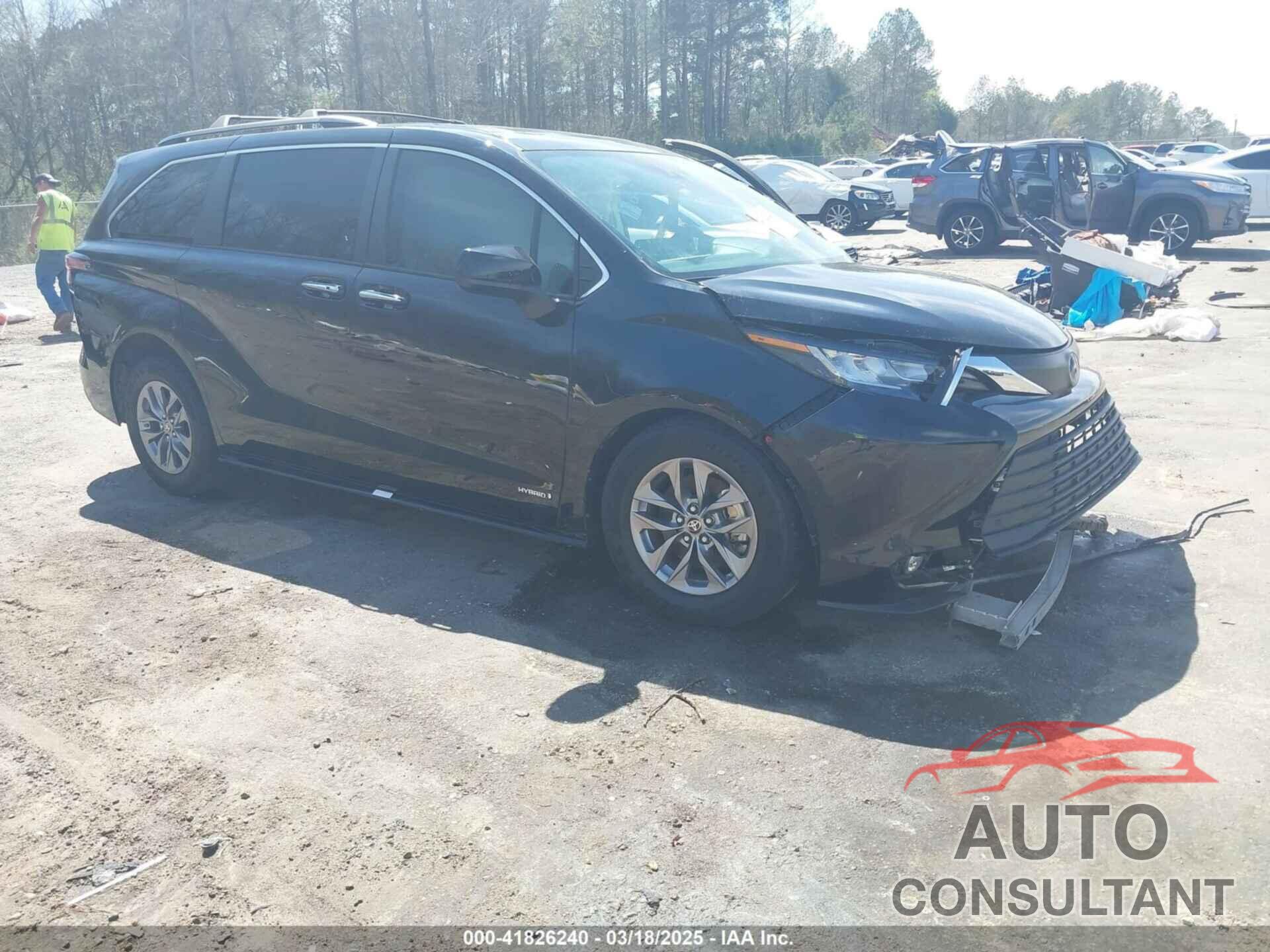 TOYOTA SIENNA 2021 - 5TDYRKEC0MS065277