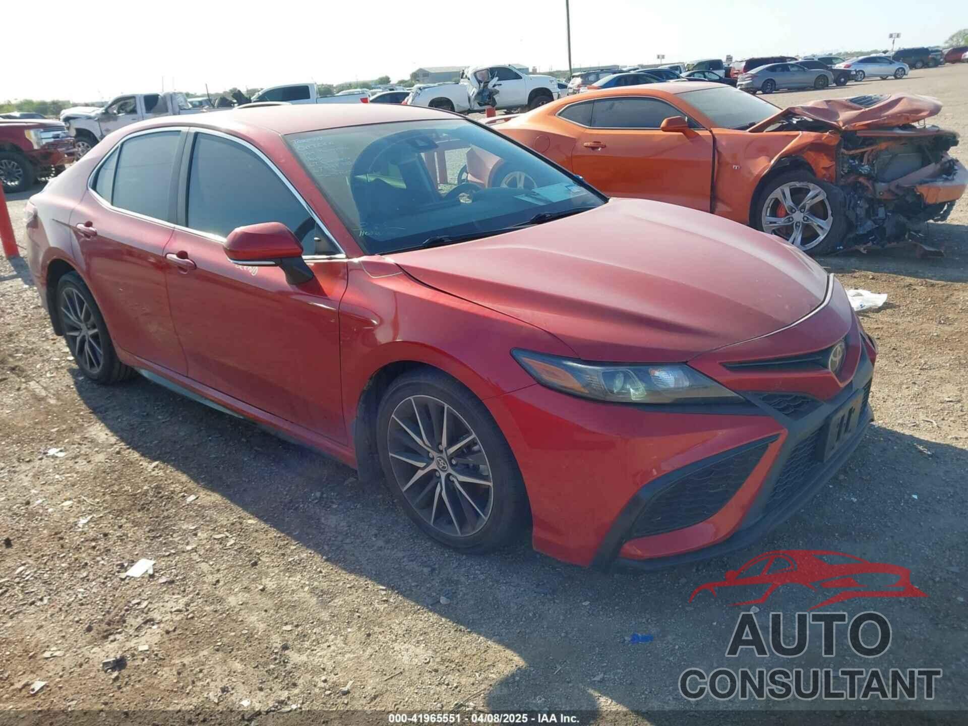 TOYOTA CAMRY 2021 - 4T1T11AK8MU456564