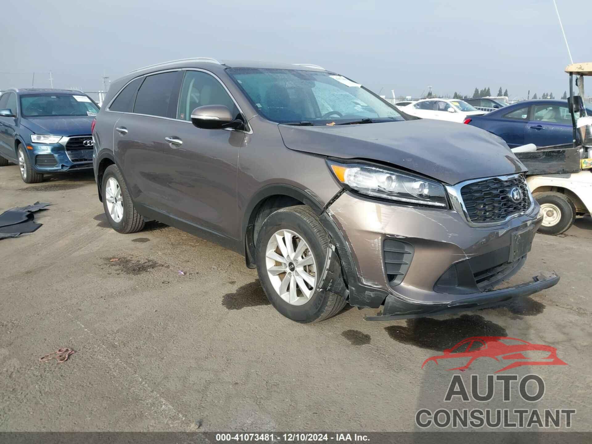 KIA SORENTO 2019 - 5XYPG4A33KG548128