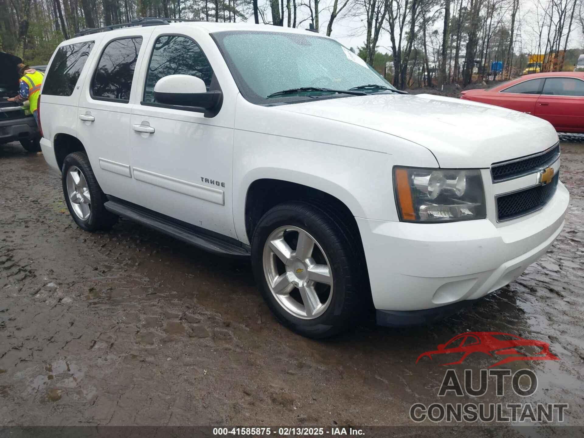 CHEVROLET TAHOE 2014 - 1GNSKBE01ER121735