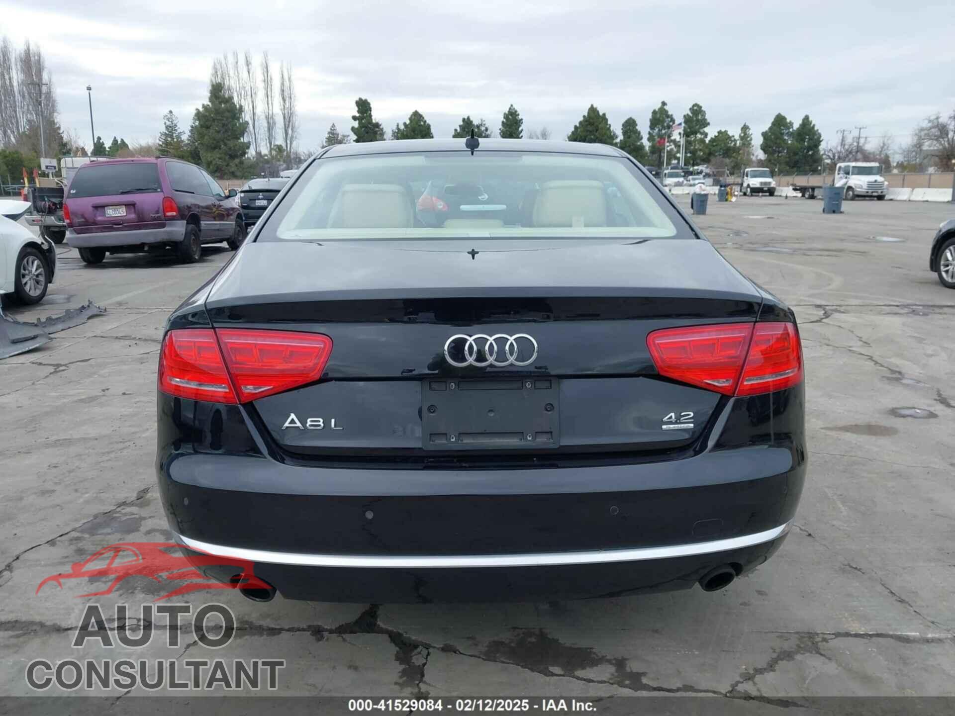 AUDI A8 L 2012 - WAURVAFD7CN005452