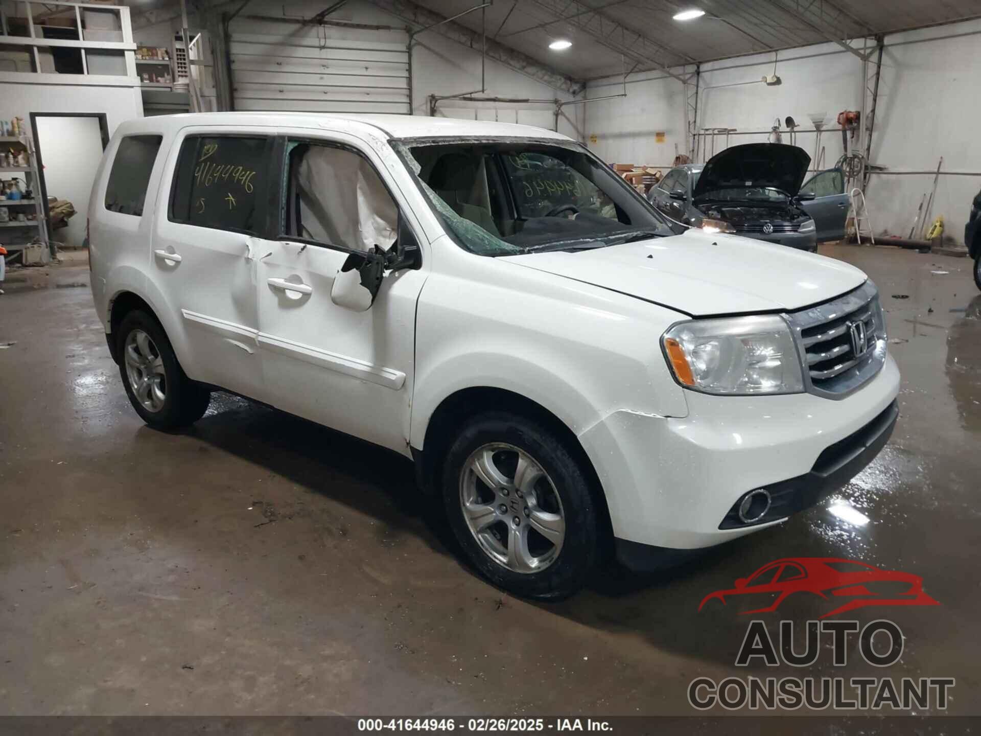HONDA PILOT 2015 - 5FNYF4H47FB018568