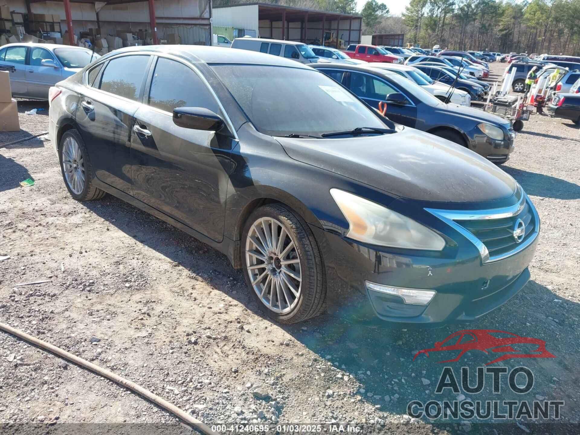 NISSAN ALTIMA 2013 - 1N4AL3AP4DN509869