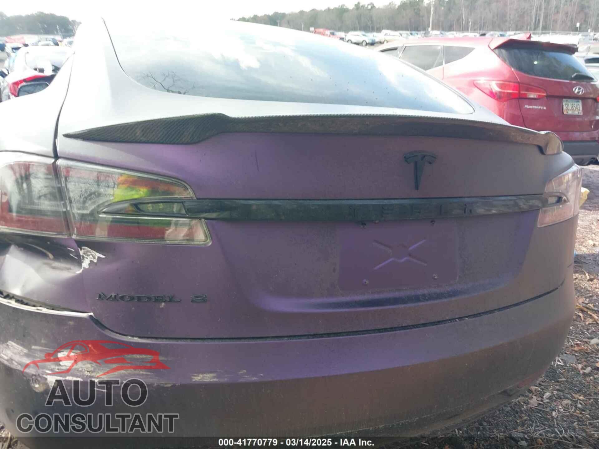 TESLA MODEL S 2018 - 5YJSA1E24JF293863
