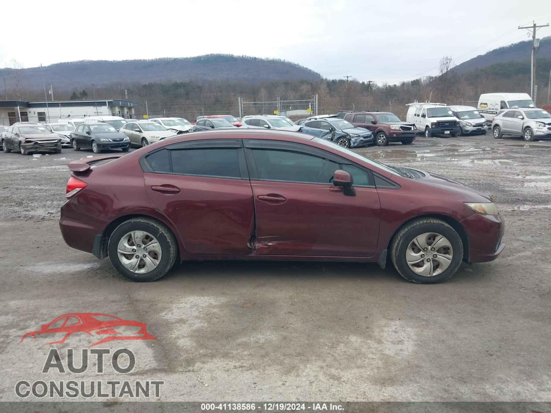 HONDA CIVIC 2013 - 19XFB2F55DE076829