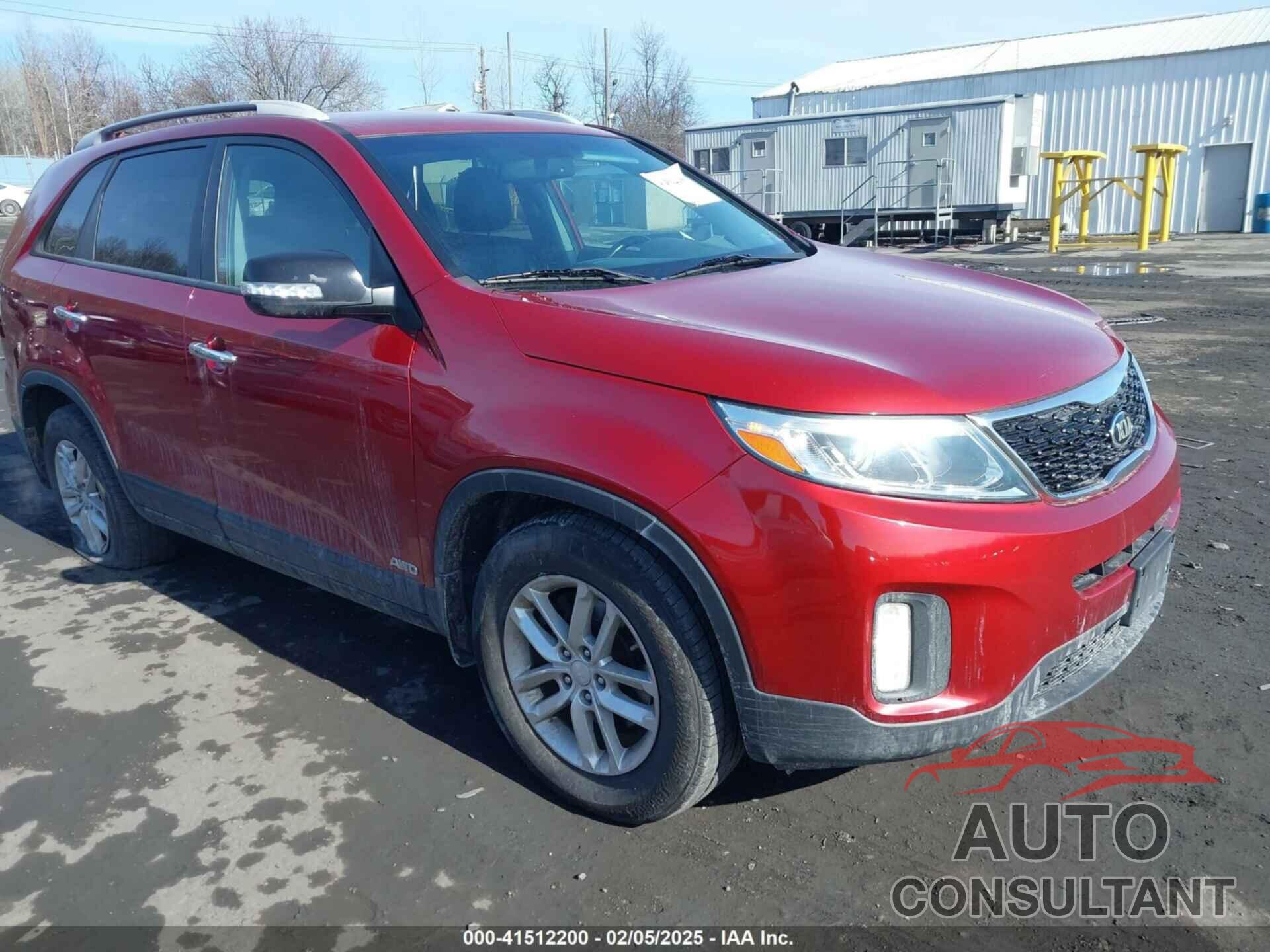 KIA SORENTO 2015 - 5XYKTCA69FG617565