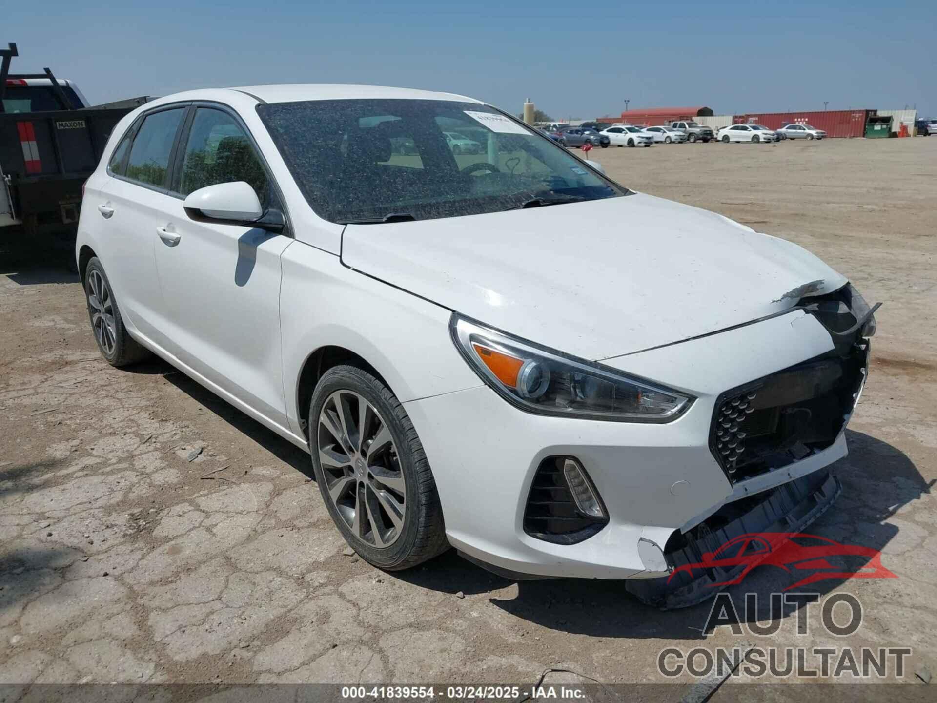 HYUNDAI ELANTRA GT 2018 - KMHH35LE7JU063696