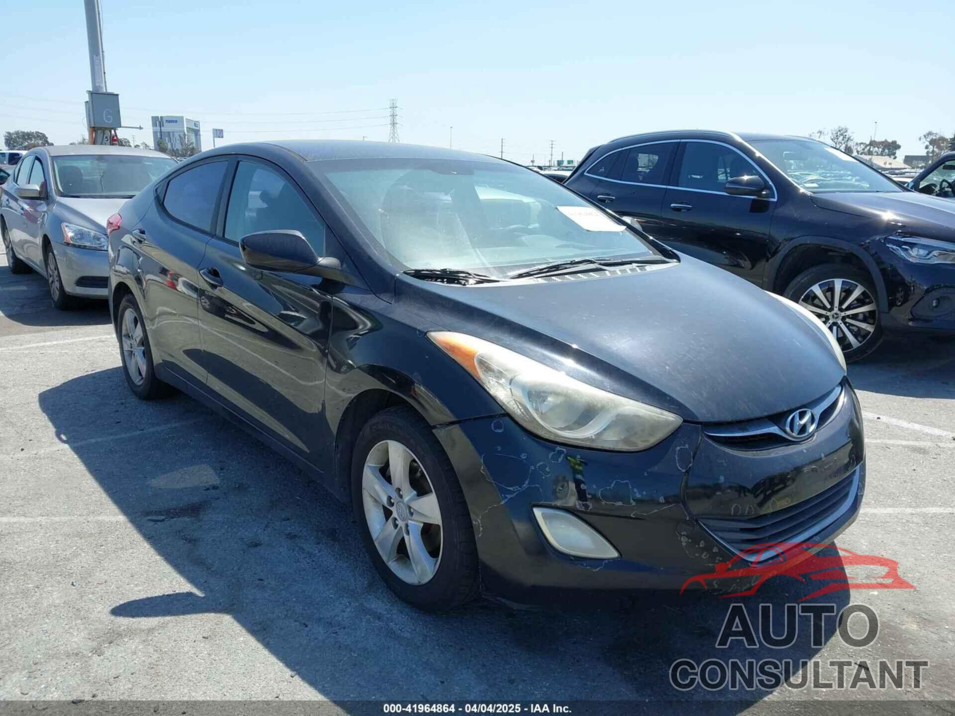 HYUNDAI ELANTRA 2012 - 5NPDH4AE0CH085182