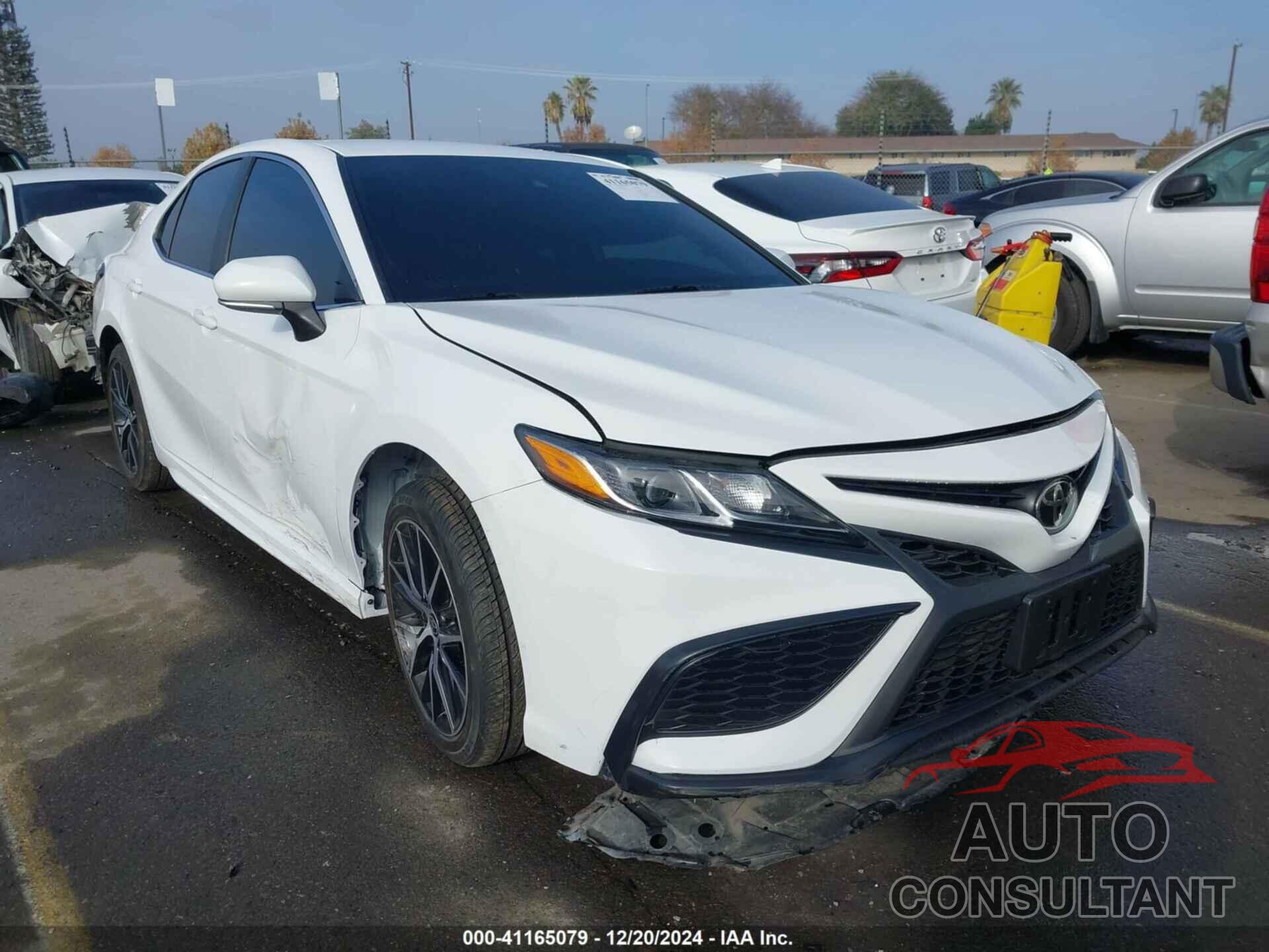 TOYOTA CAMRY 2022 - 4T1G11AK4NU050817