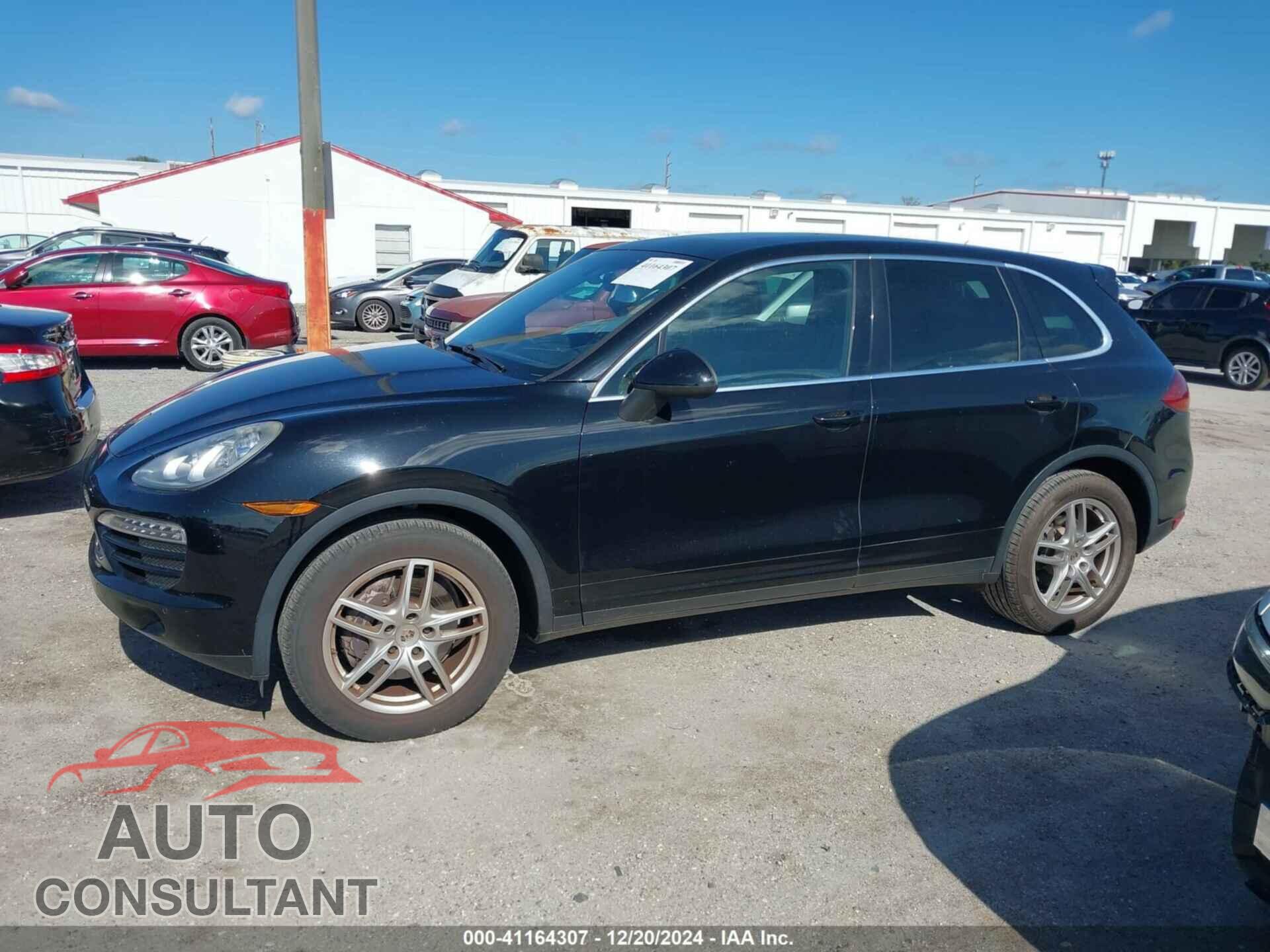 PORSCHE CAYENNE 2012 - WP1AA2A2XCLA08377