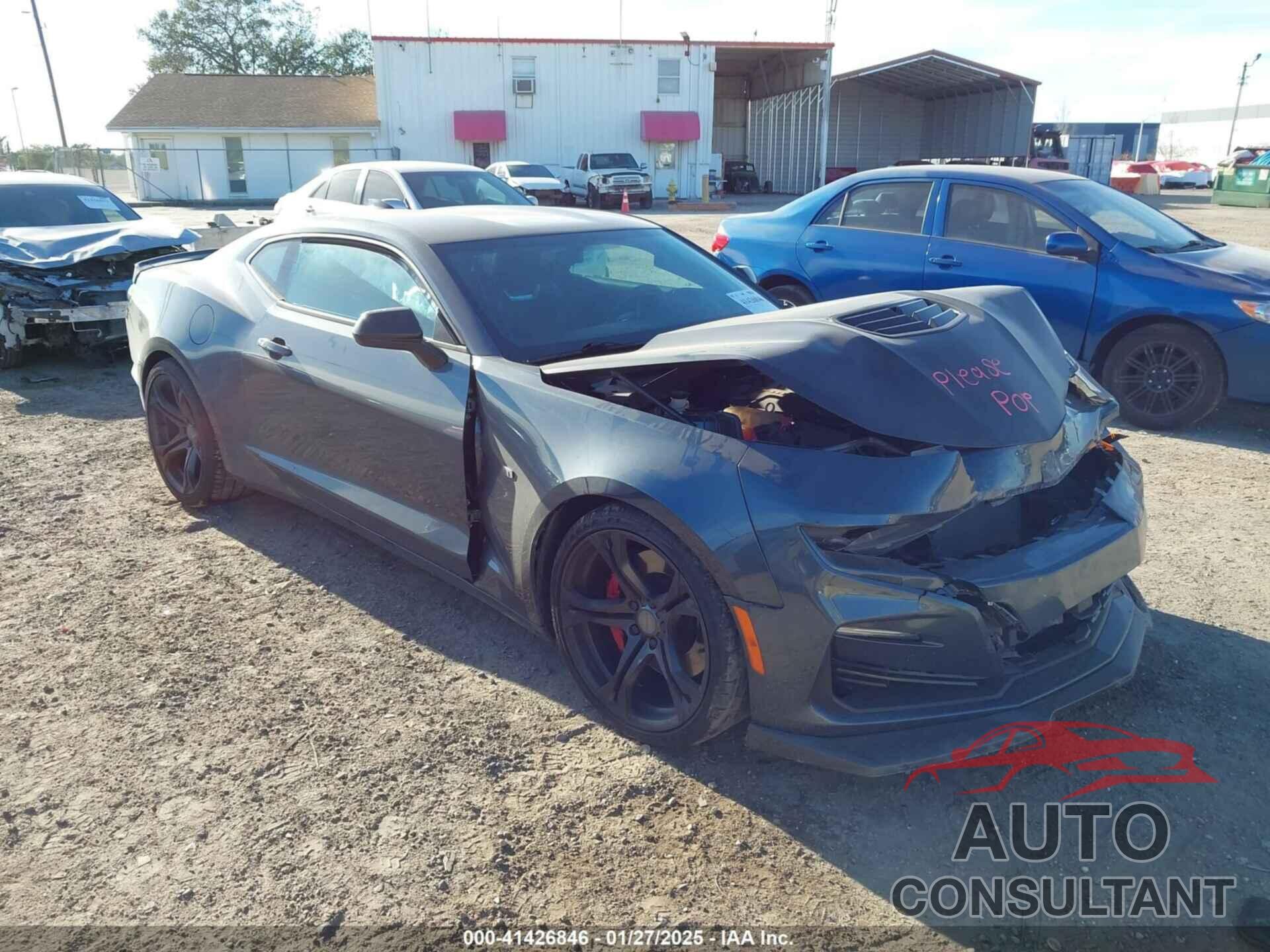 CHEVROLET CAMARO 2020 - 1G1FE1R72L0144079