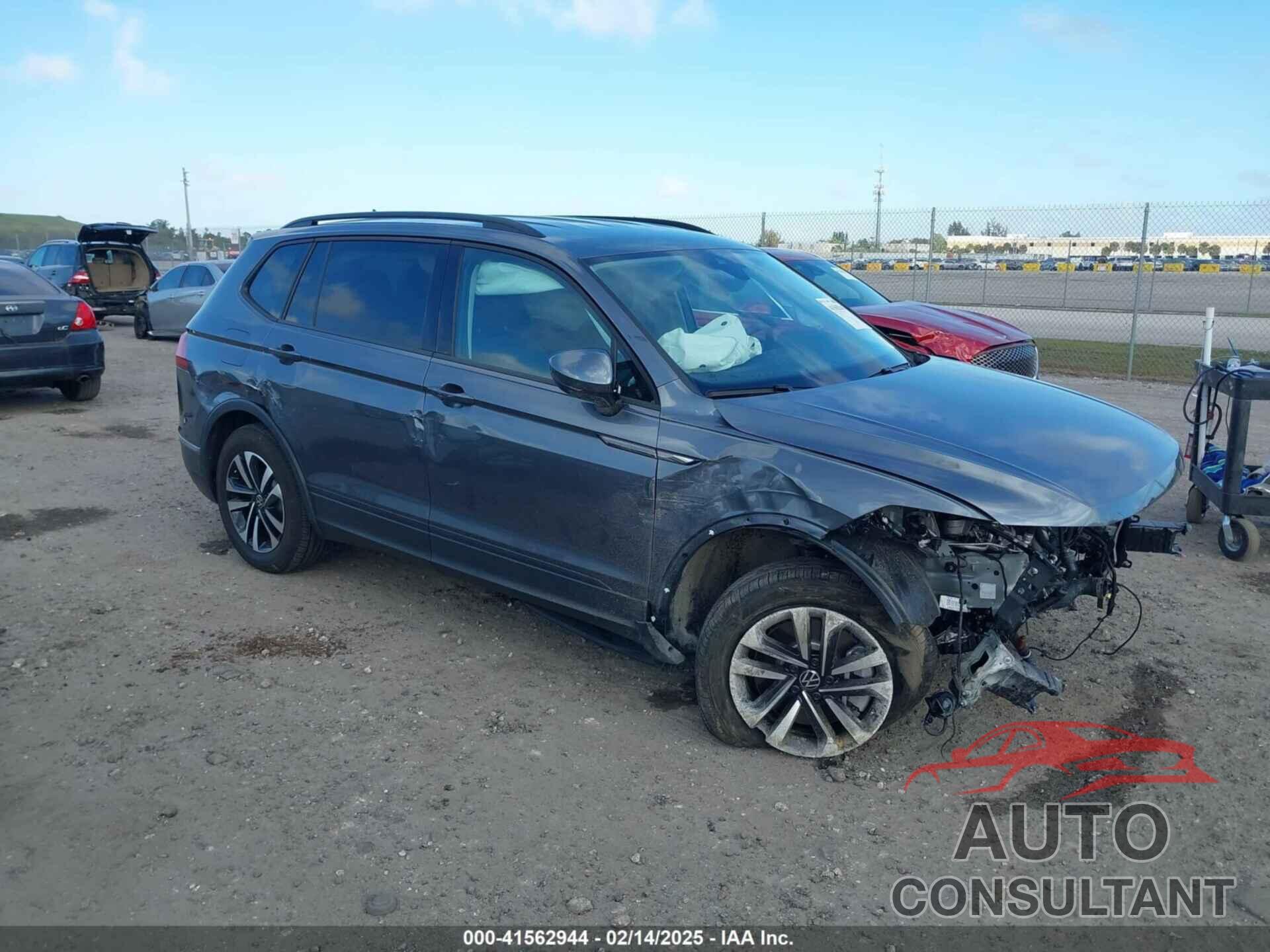 VOLKSWAGEN TIGUAN 2024 - 3VVRB7AX6RM101156