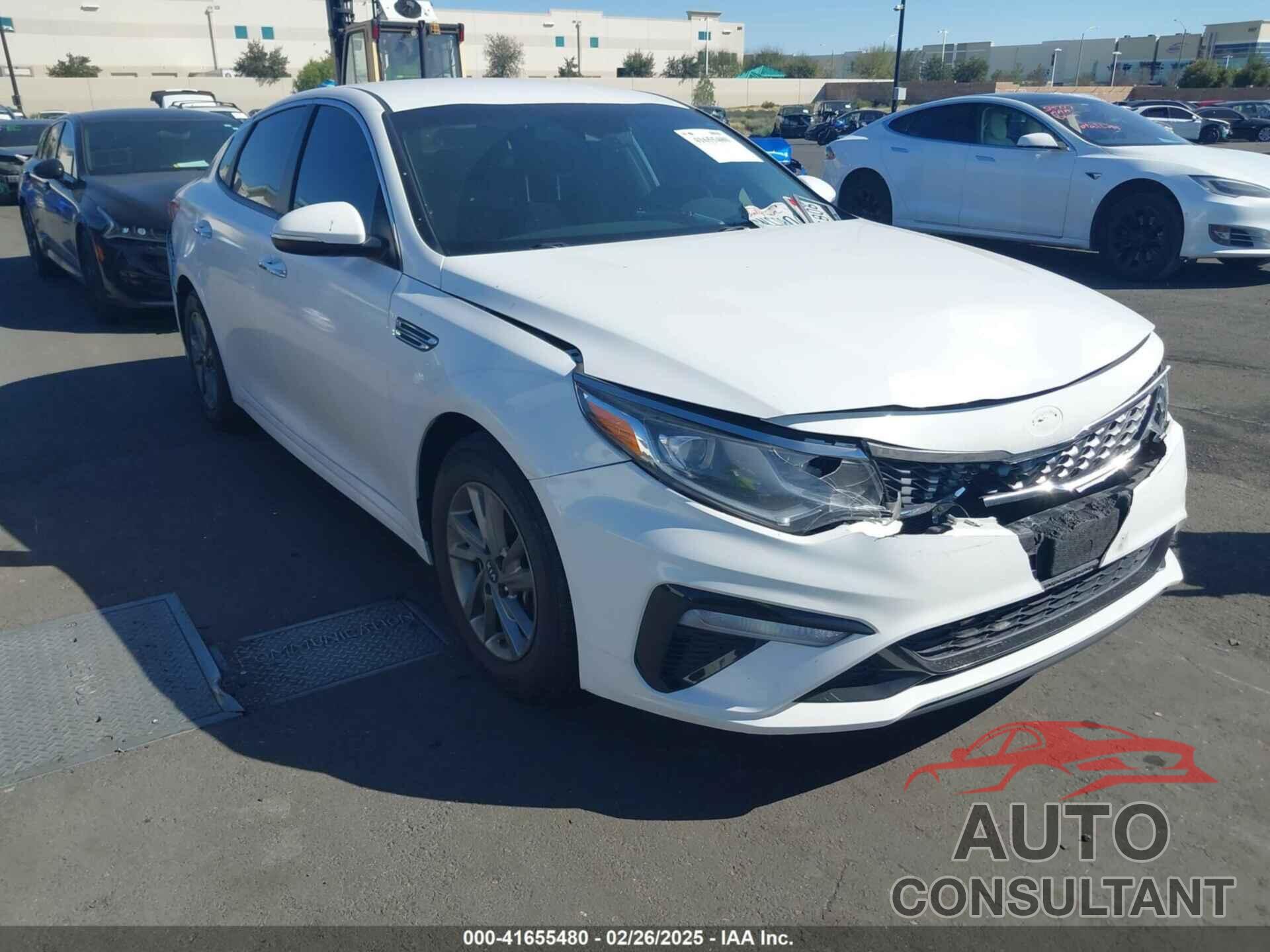KIA OPTIMA 2019 - 5XXGT4L31KG335756