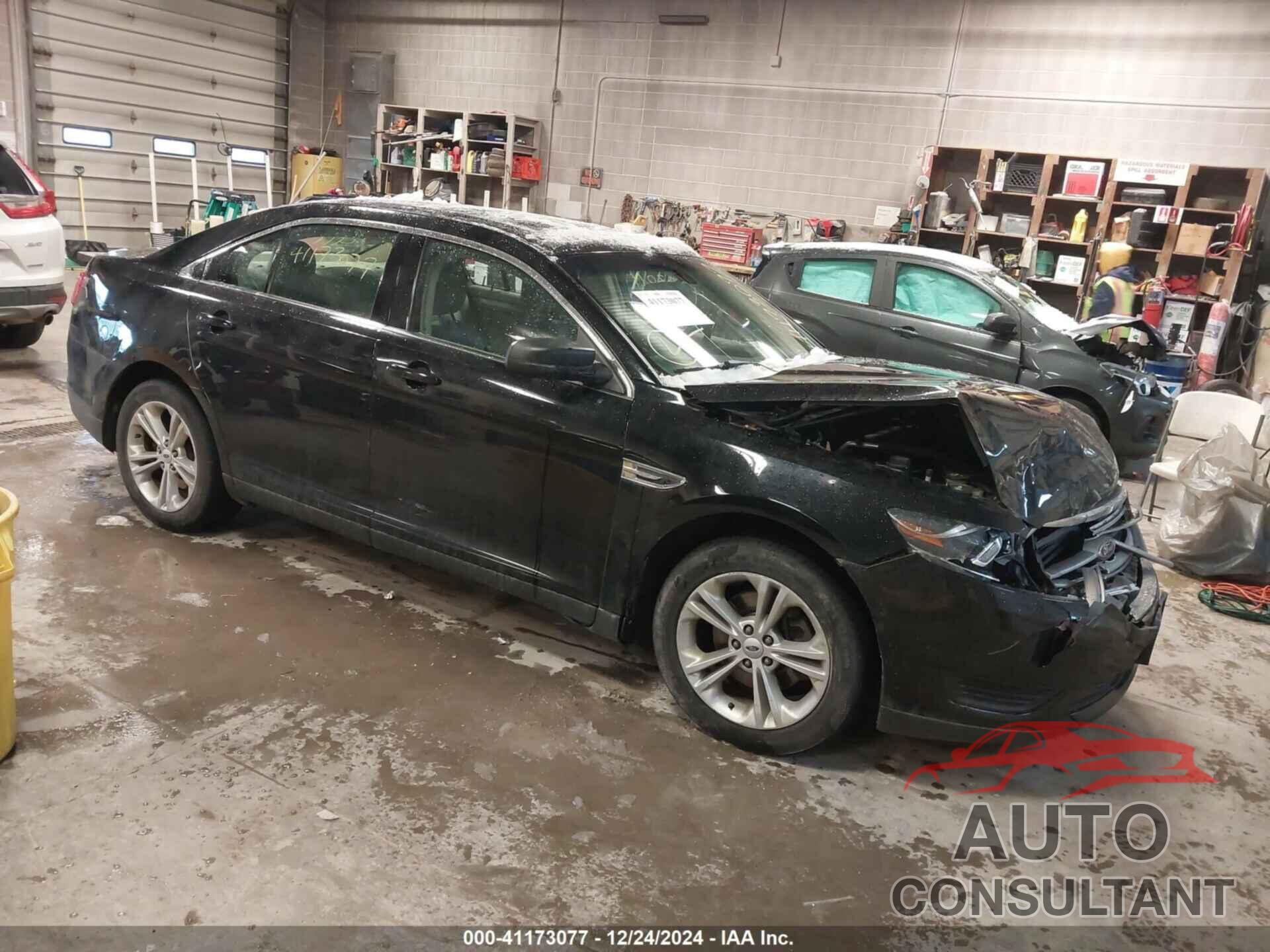 FORD TAURUS 2017 - 1FAHP2D81HG117346