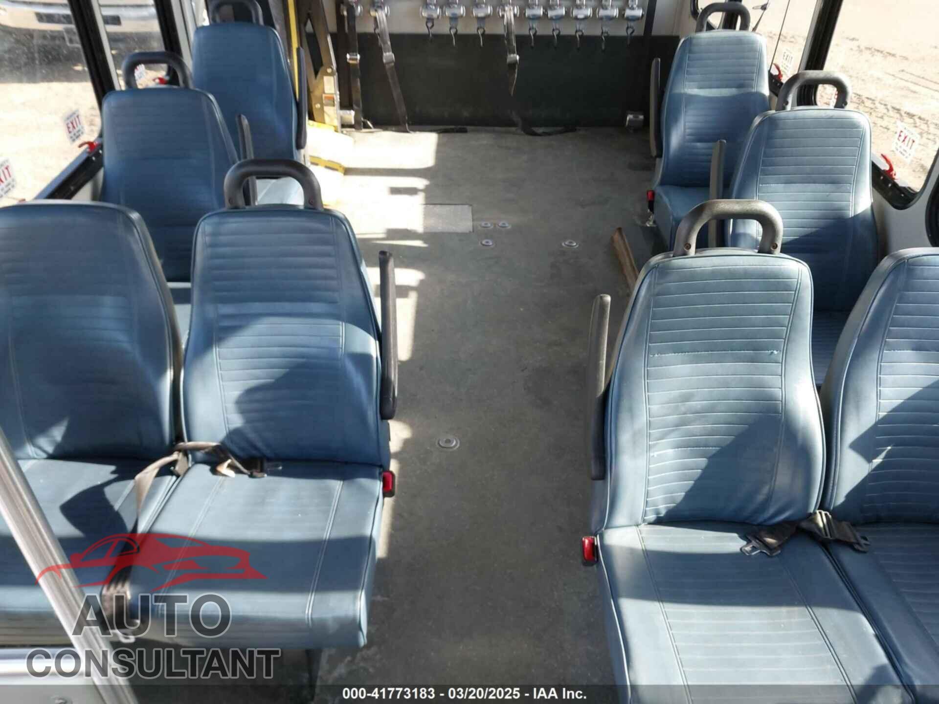 FORD E-450 CUTAWAY 2019 - 1FDFE4FS5KDC32046