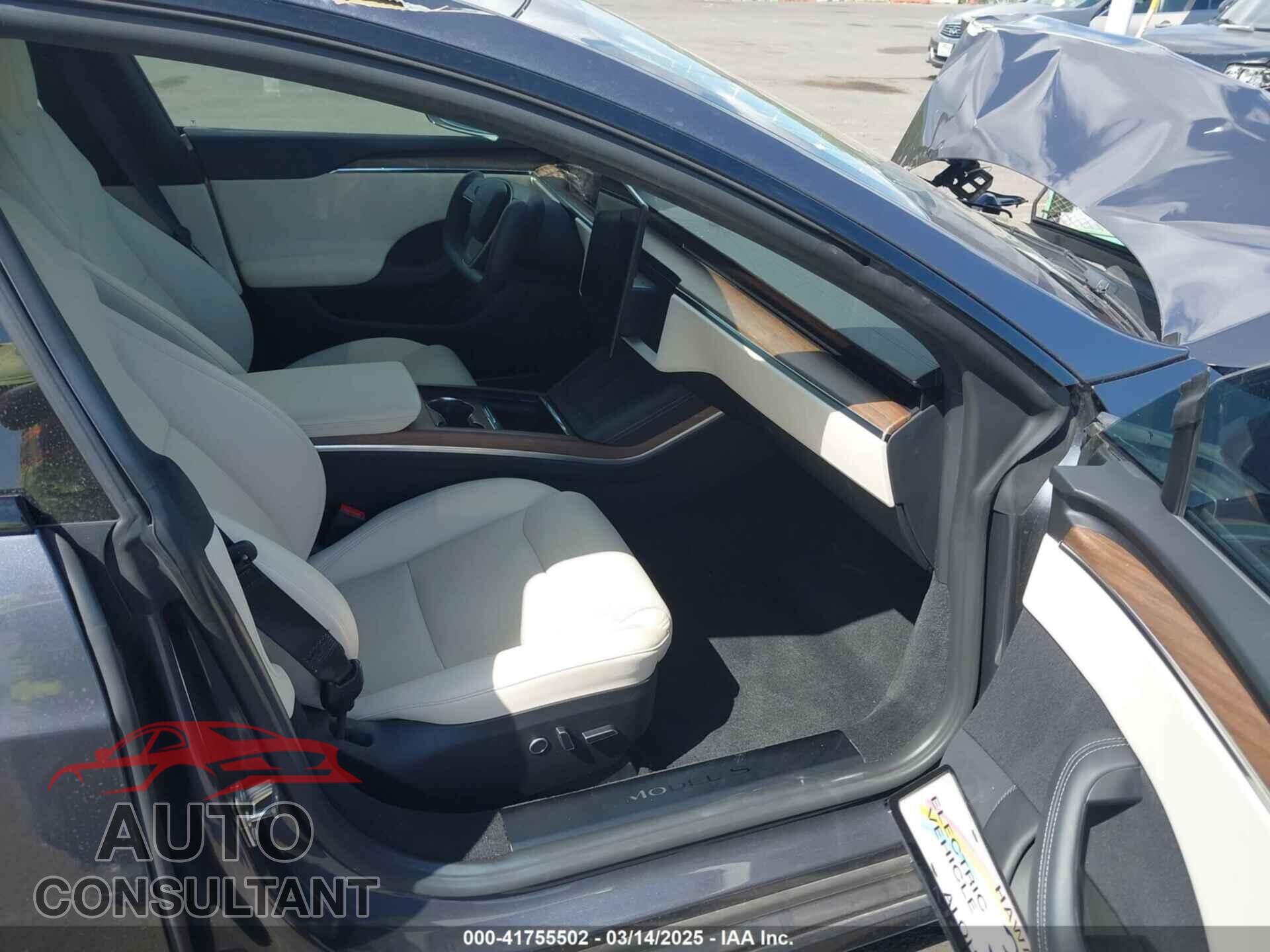 TESLA MODEL S 2022 - 5YJSA1E55NF483364