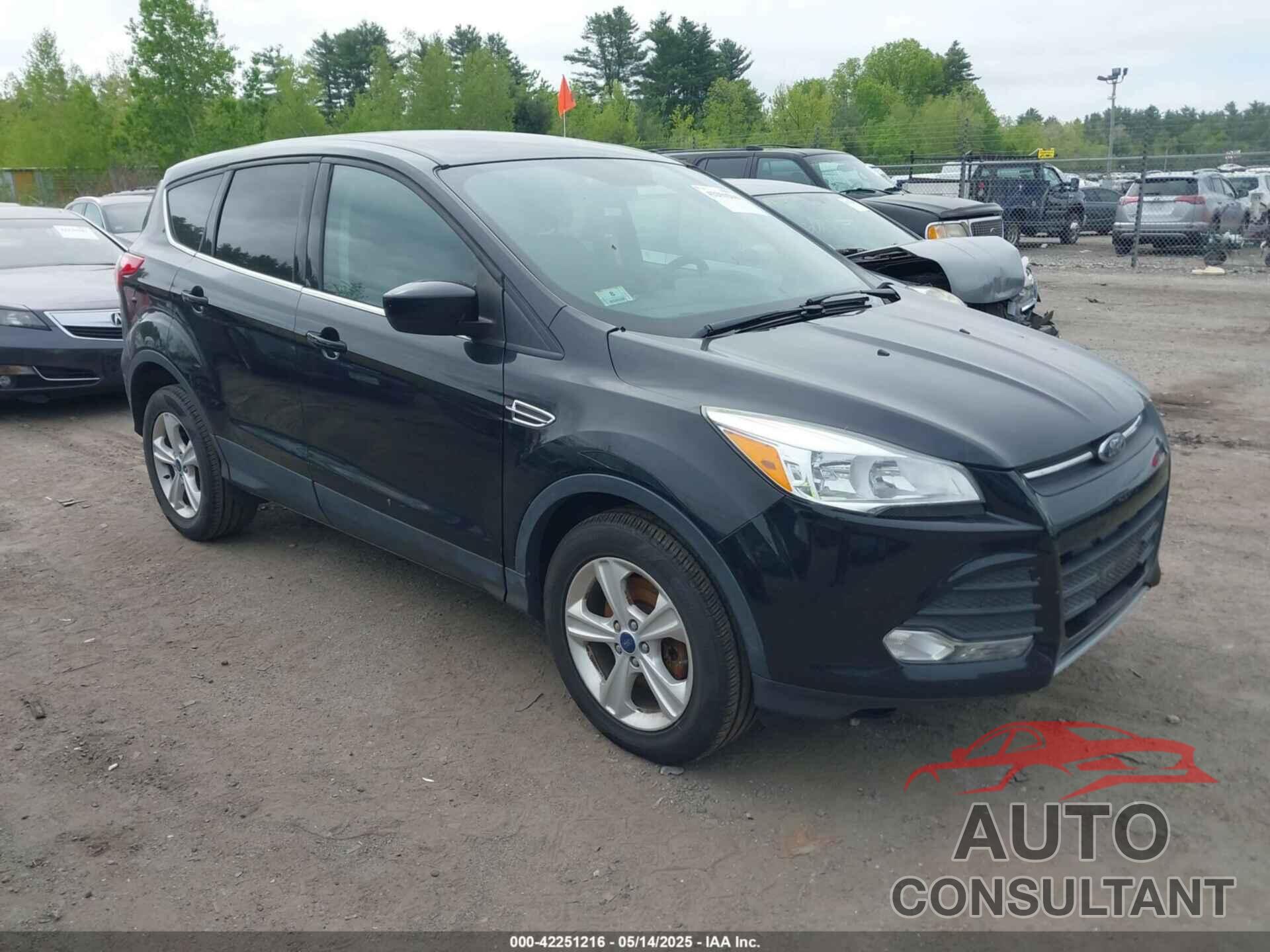 FORD ESCAPE 2016 - 1FMCU9G96GUC31705