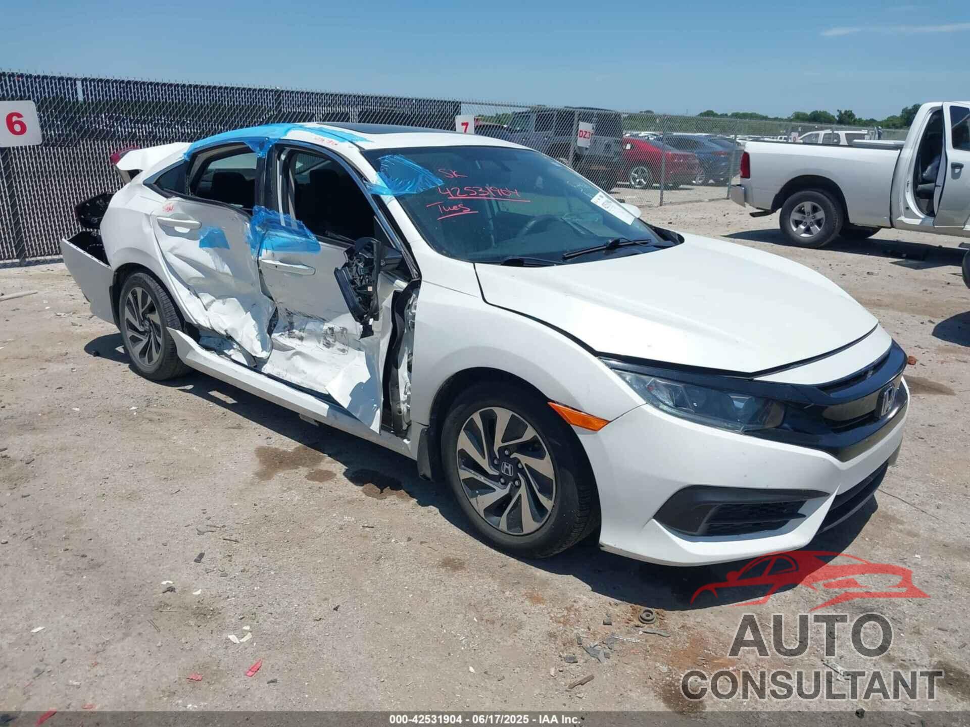 HONDA CIVIC 2017 - 19XFC2F76HE003893