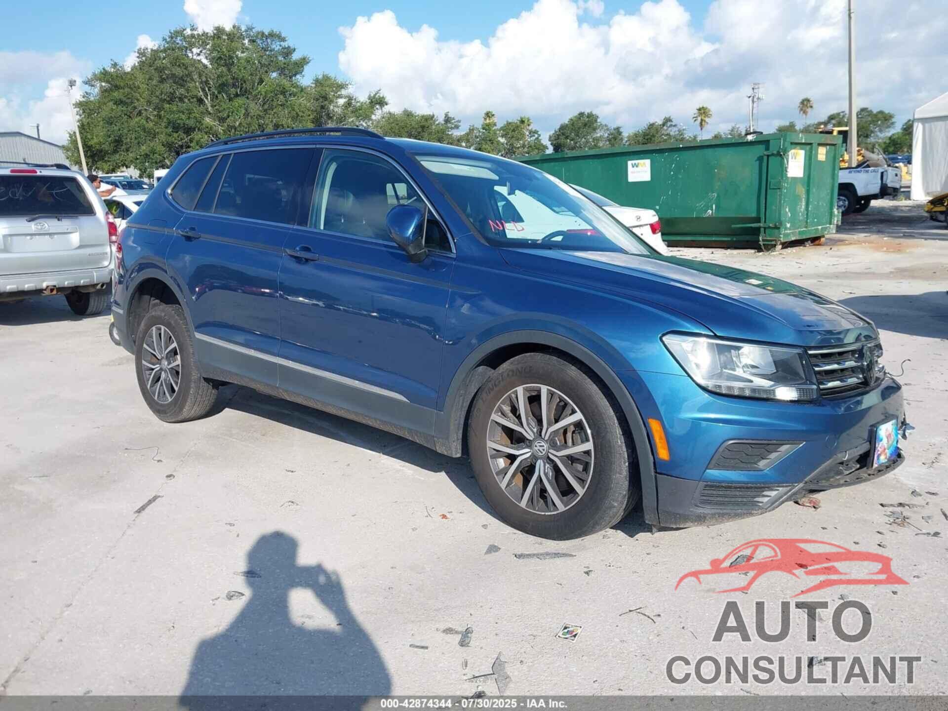 VOLKSWAGEN TIGUAN 2020 - 3VV3B7AXXLM114635