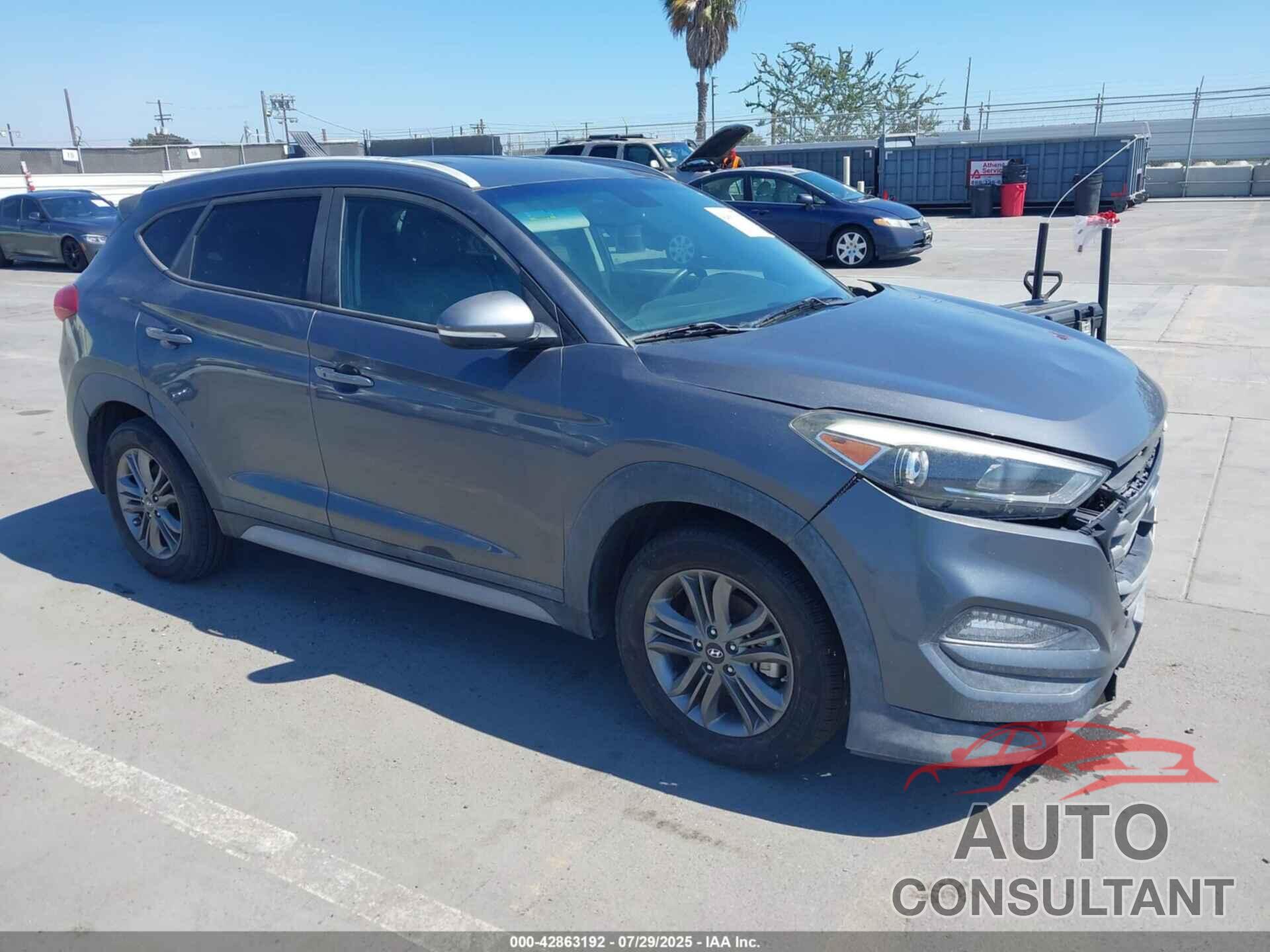 HYUNDAI TUCSON 2018 - KM8J33A42JU773895