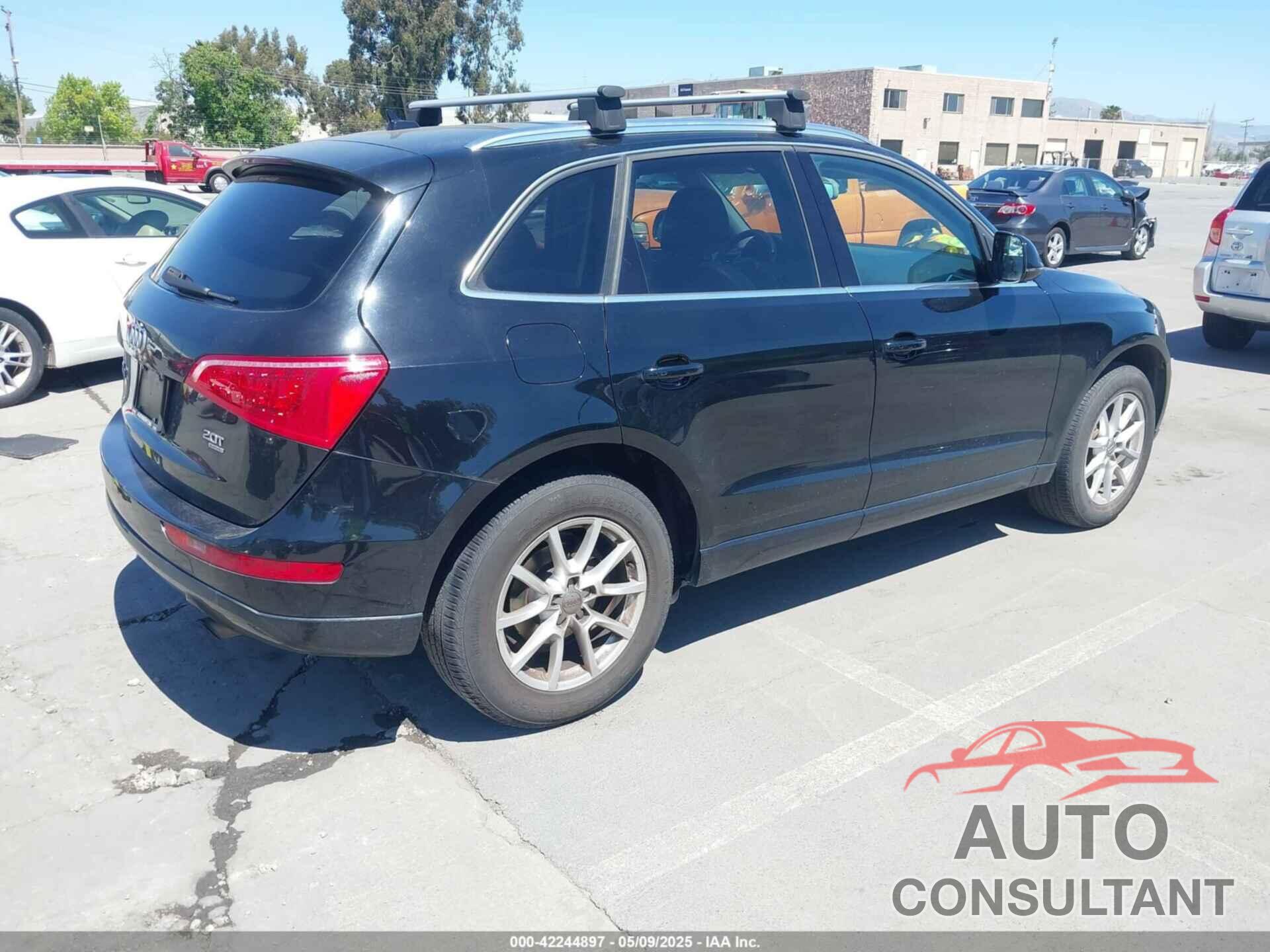 AUDI Q5 2012 - WA1LFAFP7CA138178