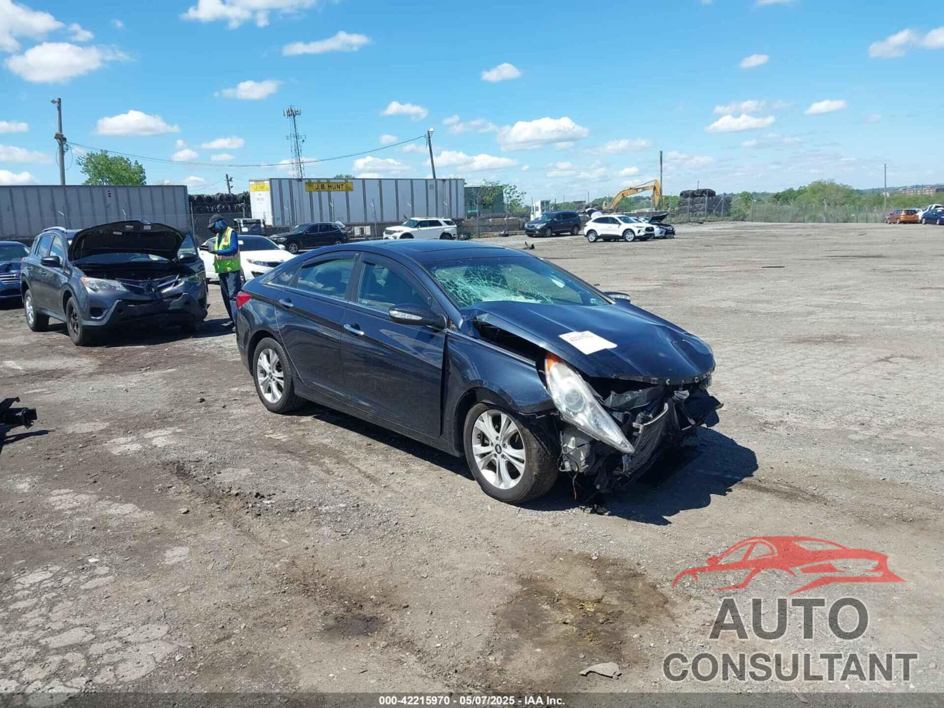 HYUNDAI SONATA 2011 - 5NPEC4AC9BH282710