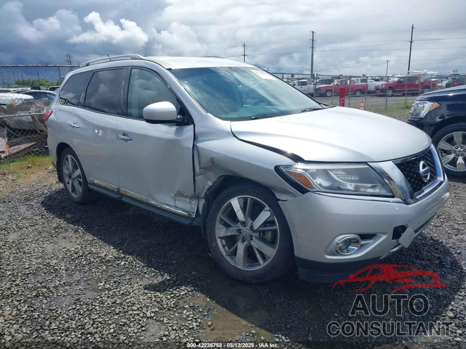 NISSAN PATHFINDER 2013 - 5N1AR2MM6DC615476
