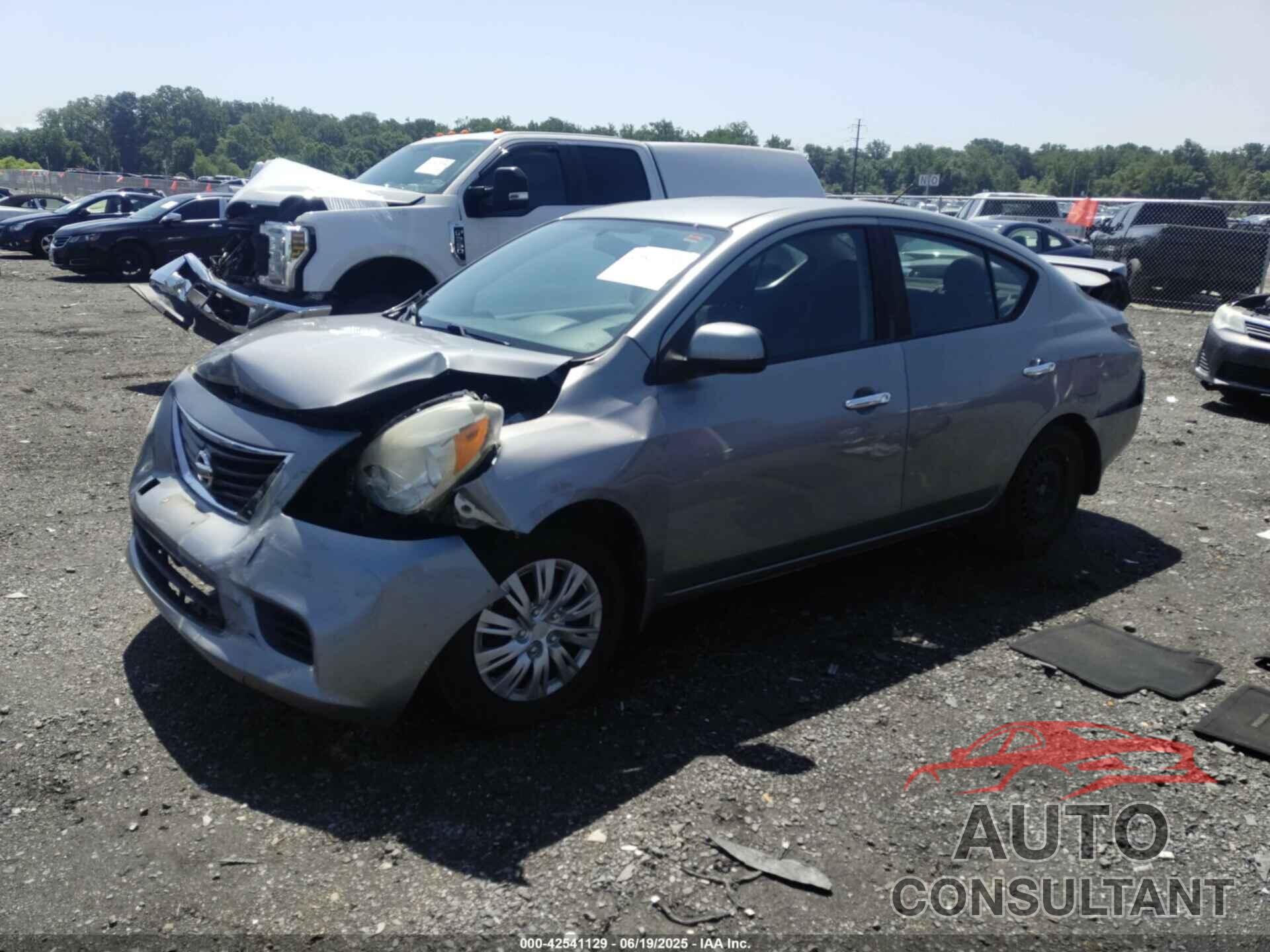 NISSAN VERSA 2014 - 3N1CN7AP4EL819626
