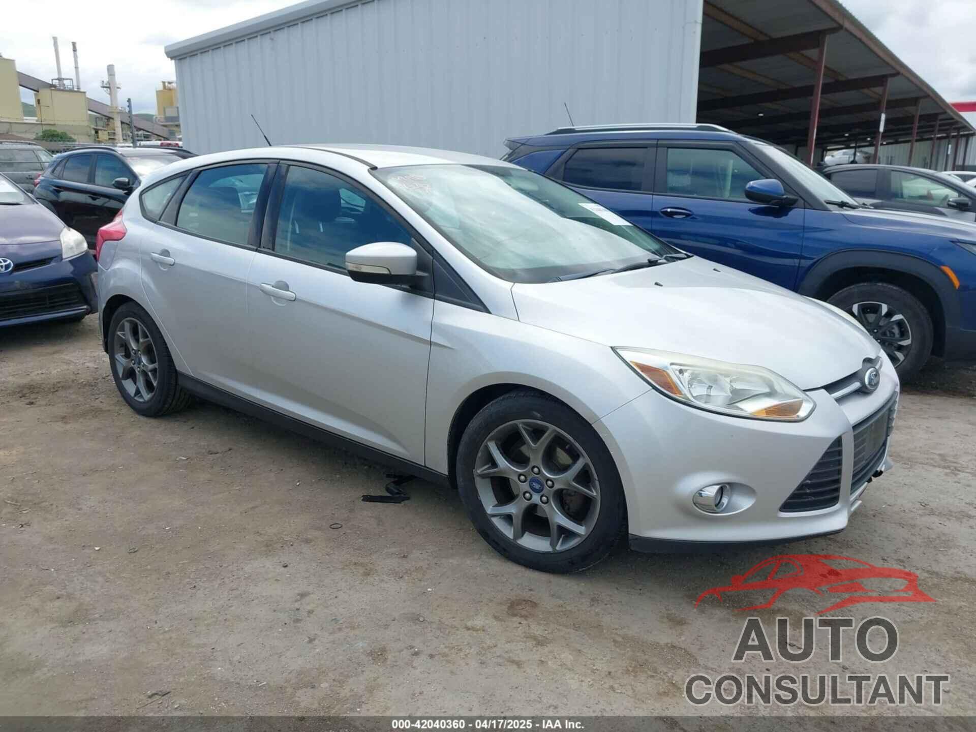 FORD FOCUS 2013 - 1FADP3K23DL376098