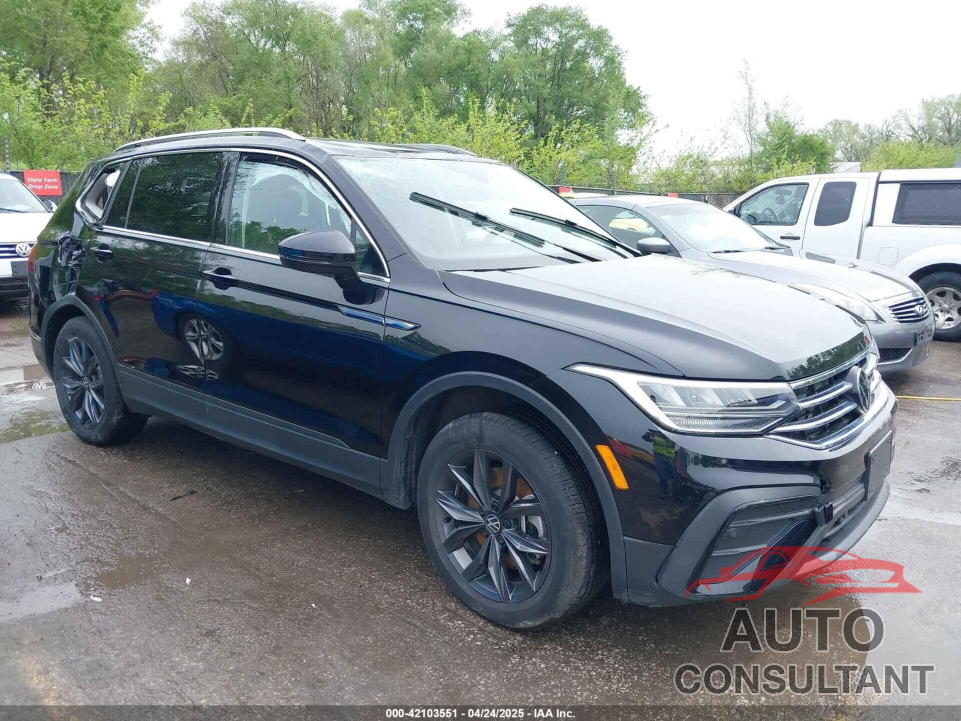 VOLKSWAGEN TIGUAN 2023 - 3VVMB7AX7PM037975
