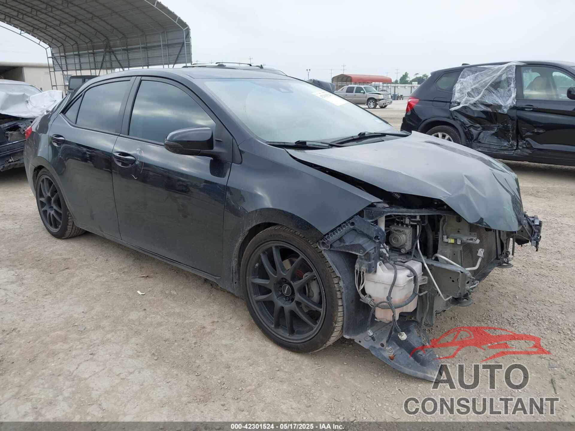 TOYOTA COROLLA 2018 - 5YFBURHE6JP790848