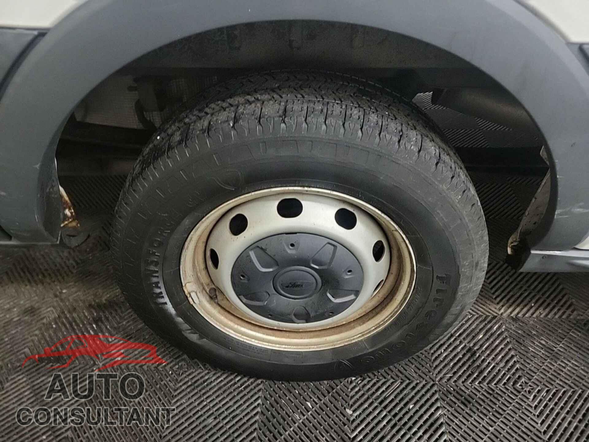 FORD TRANSIT 2016 - 1FTYE1YMXGKB15527