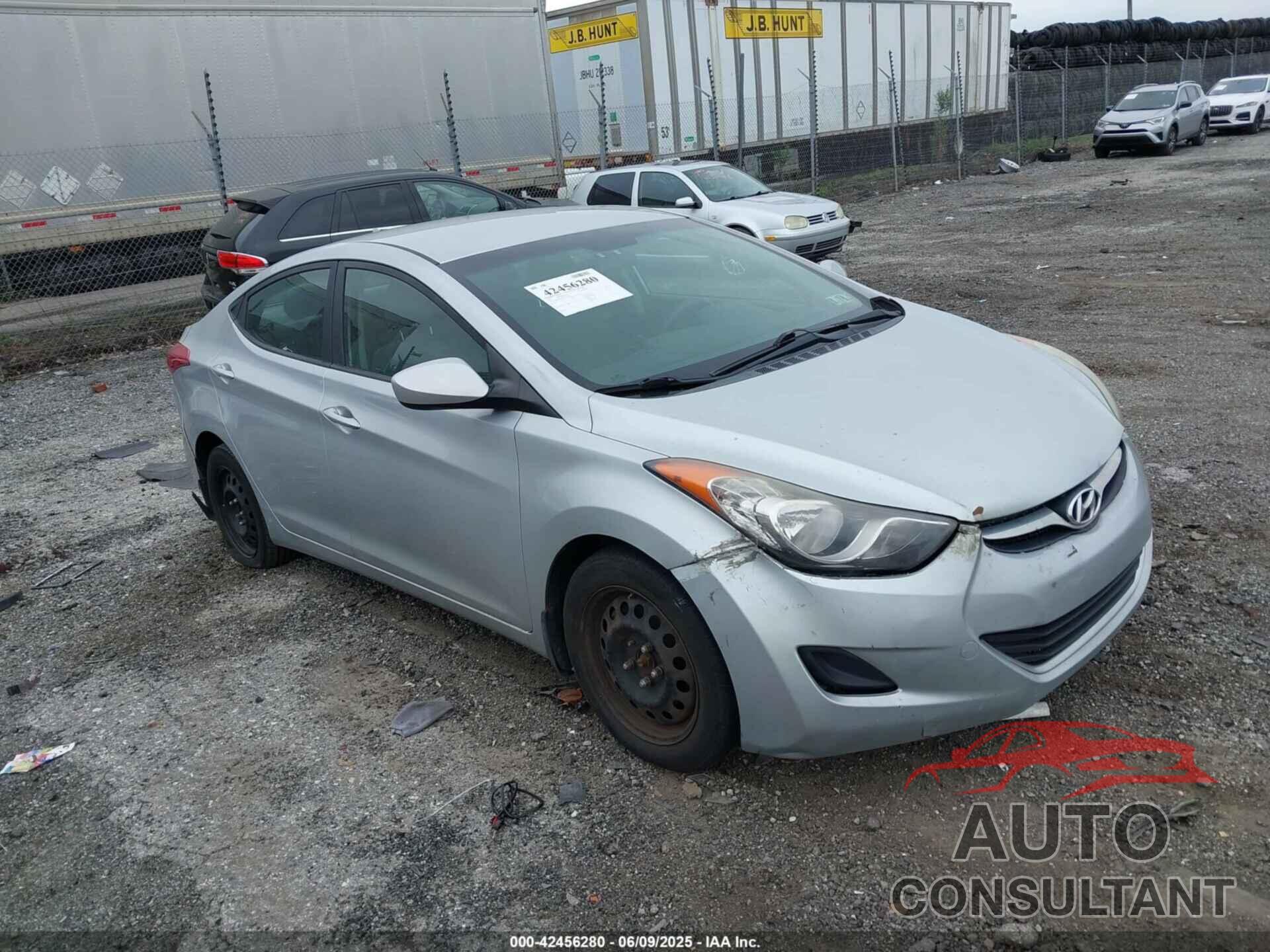 HYUNDAI ELANTRA 2012 - 5NPDH4AE9CH147694