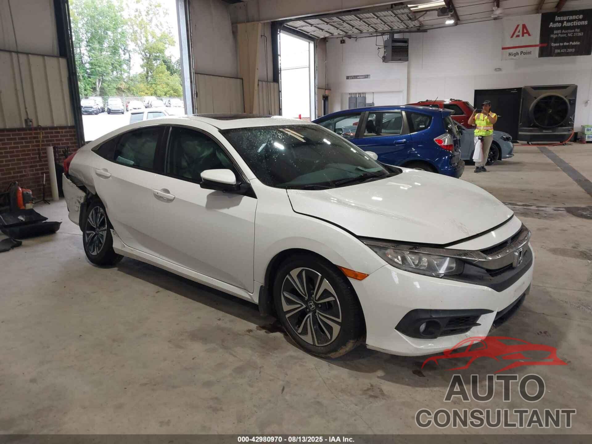 HONDA CIVIC 2017 - 2HGFC1F30HH630117