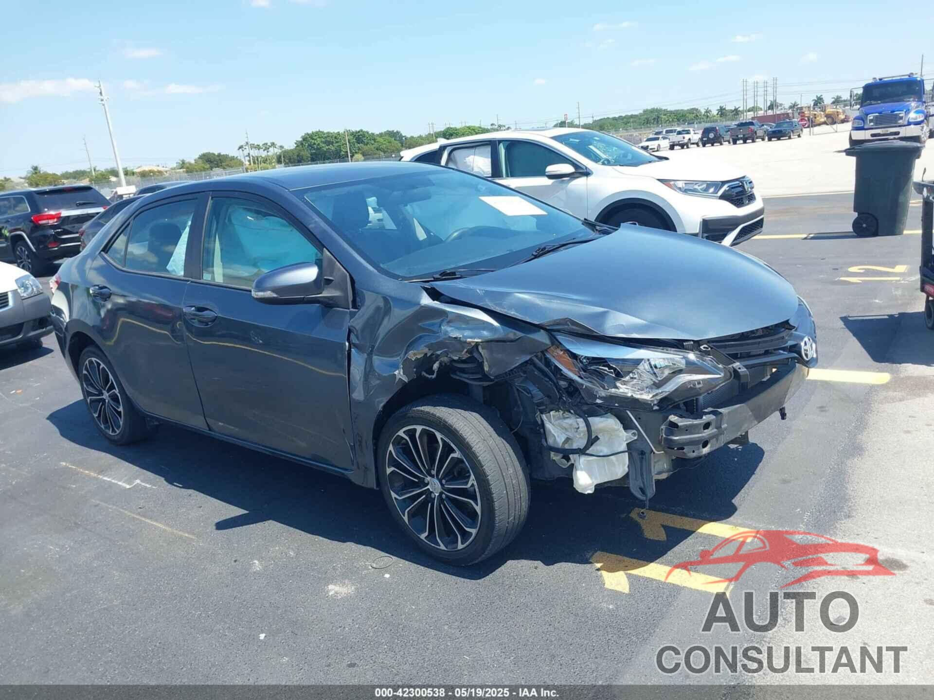 TOYOTA COROLLA 2015 - 5YFBURHE6FP263299