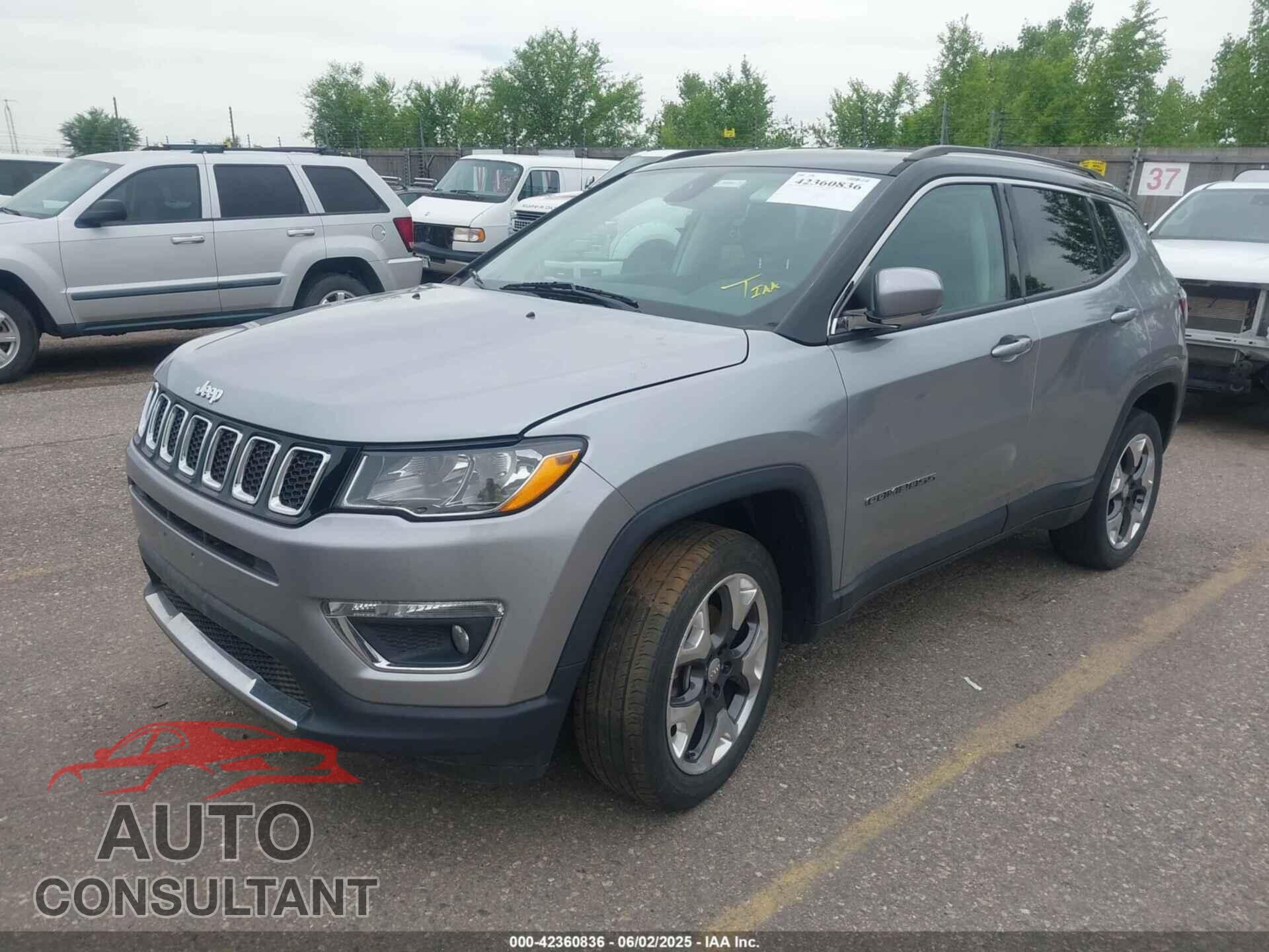 JEEP COMPASS 2018 - 3C4NJDCB8JT480574